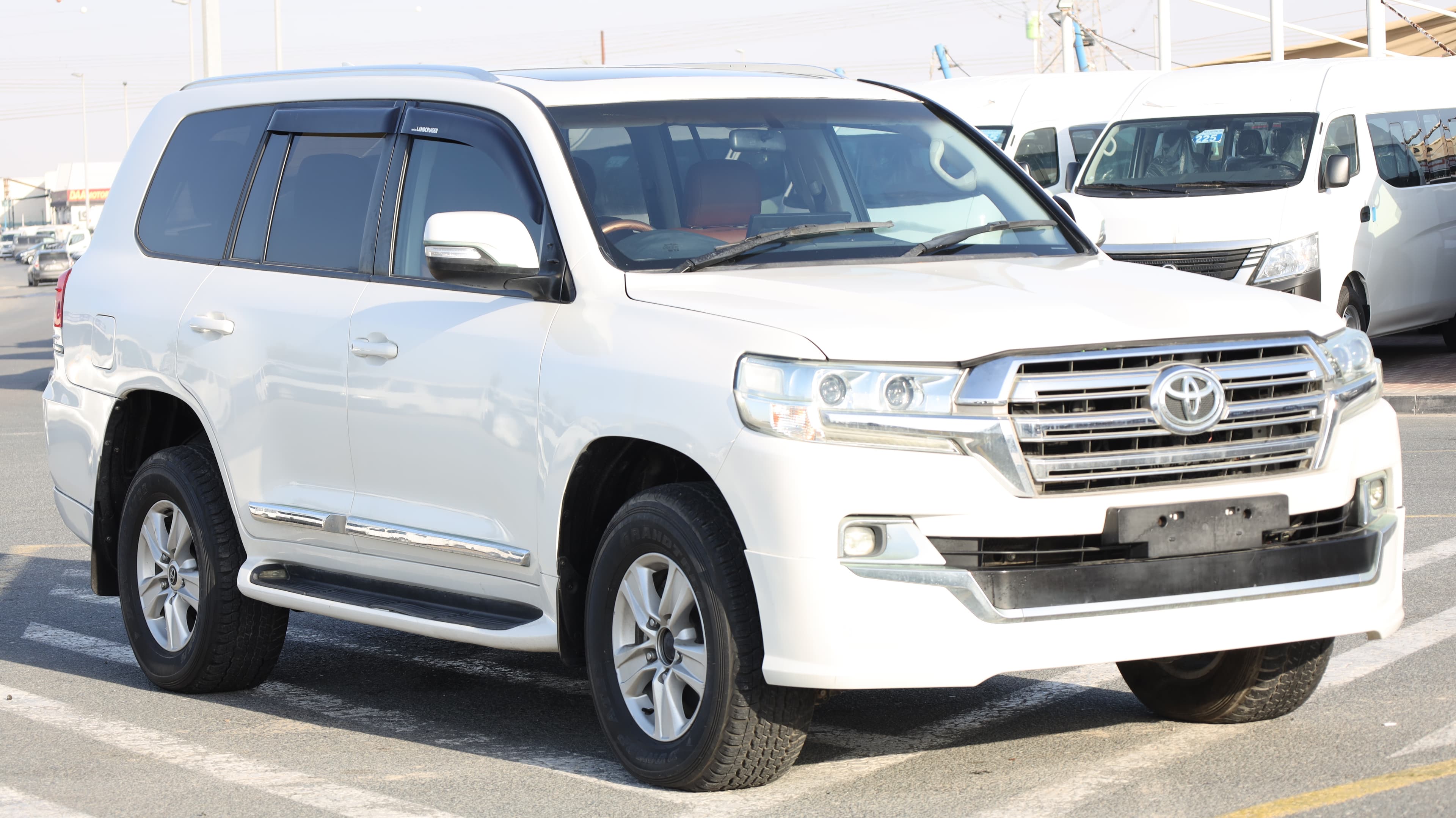 2020 TOYOTA  LAND CRUISER GXR 
