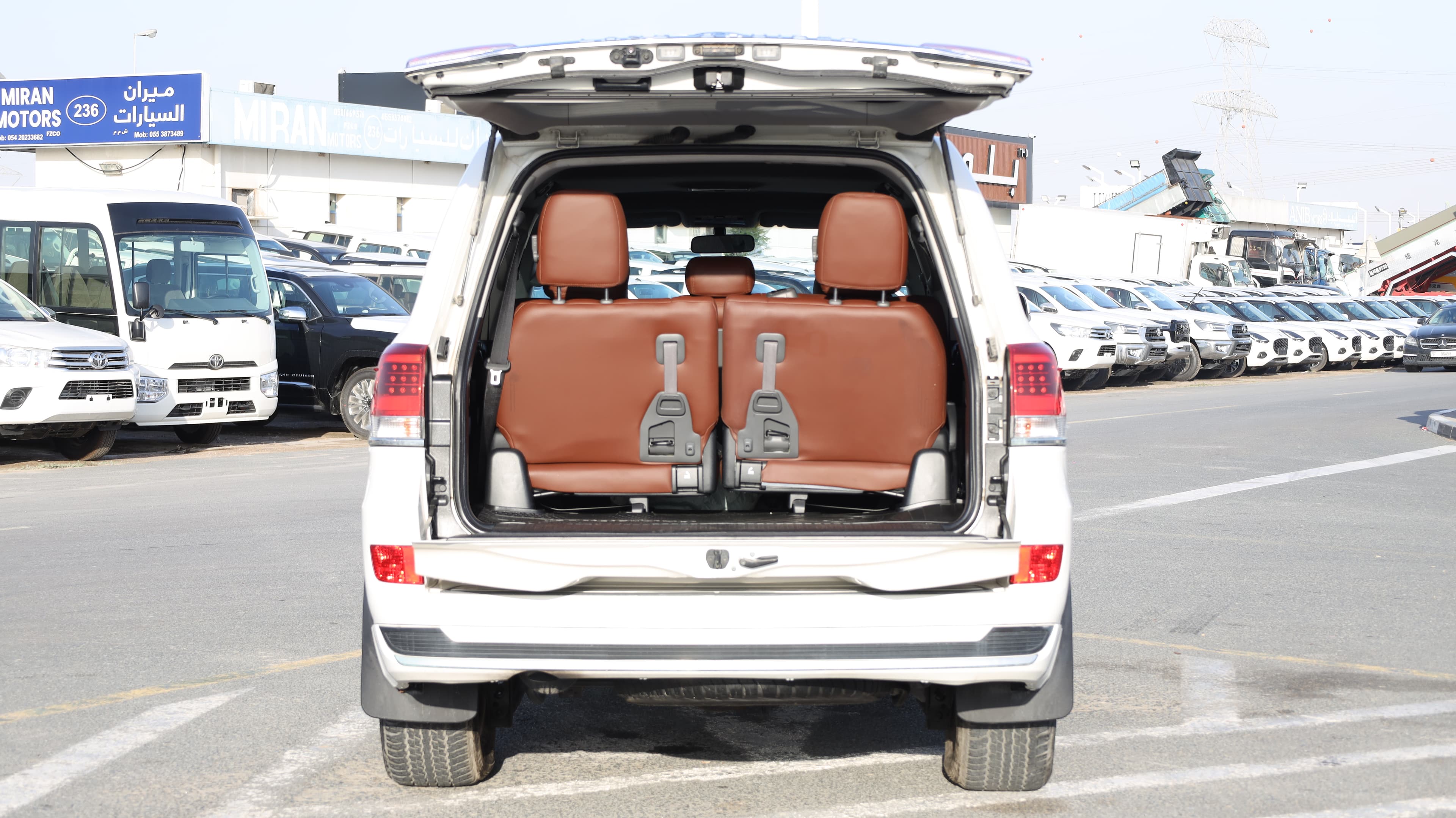 2020 TOYOTA  LAND CRUISER GXR  thumbnail 7
