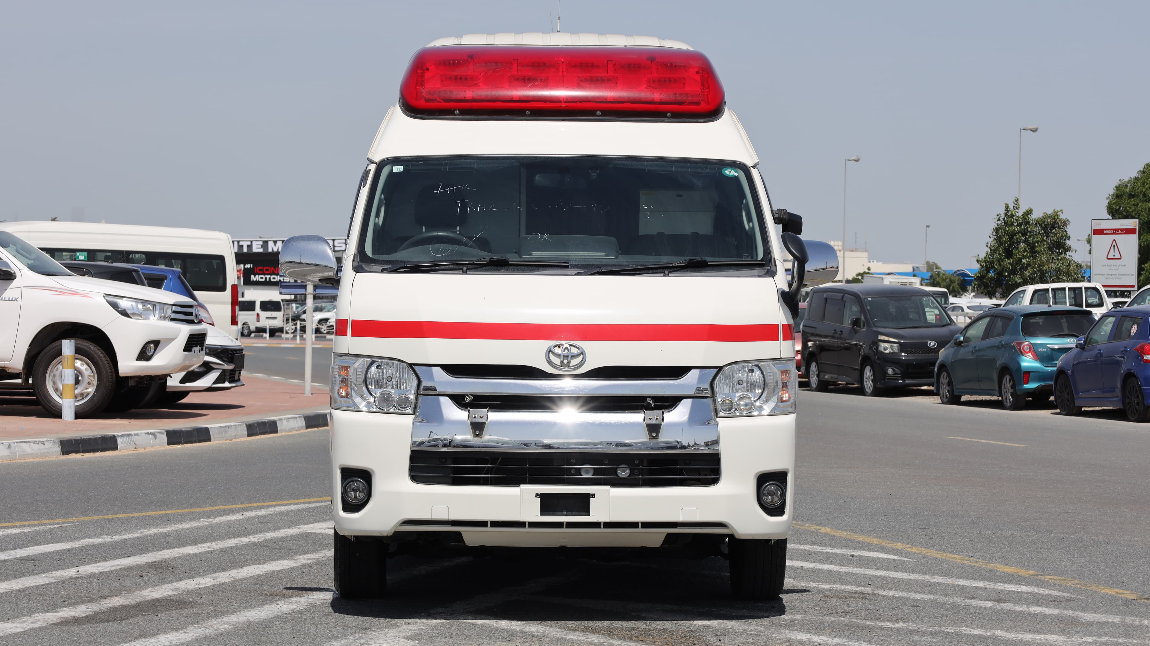 2015 TOYOTA HIACE VAN / TRH226 / 4WD / WITH ALL FIRST AID EQUIPMENTS  thumbnail 2
