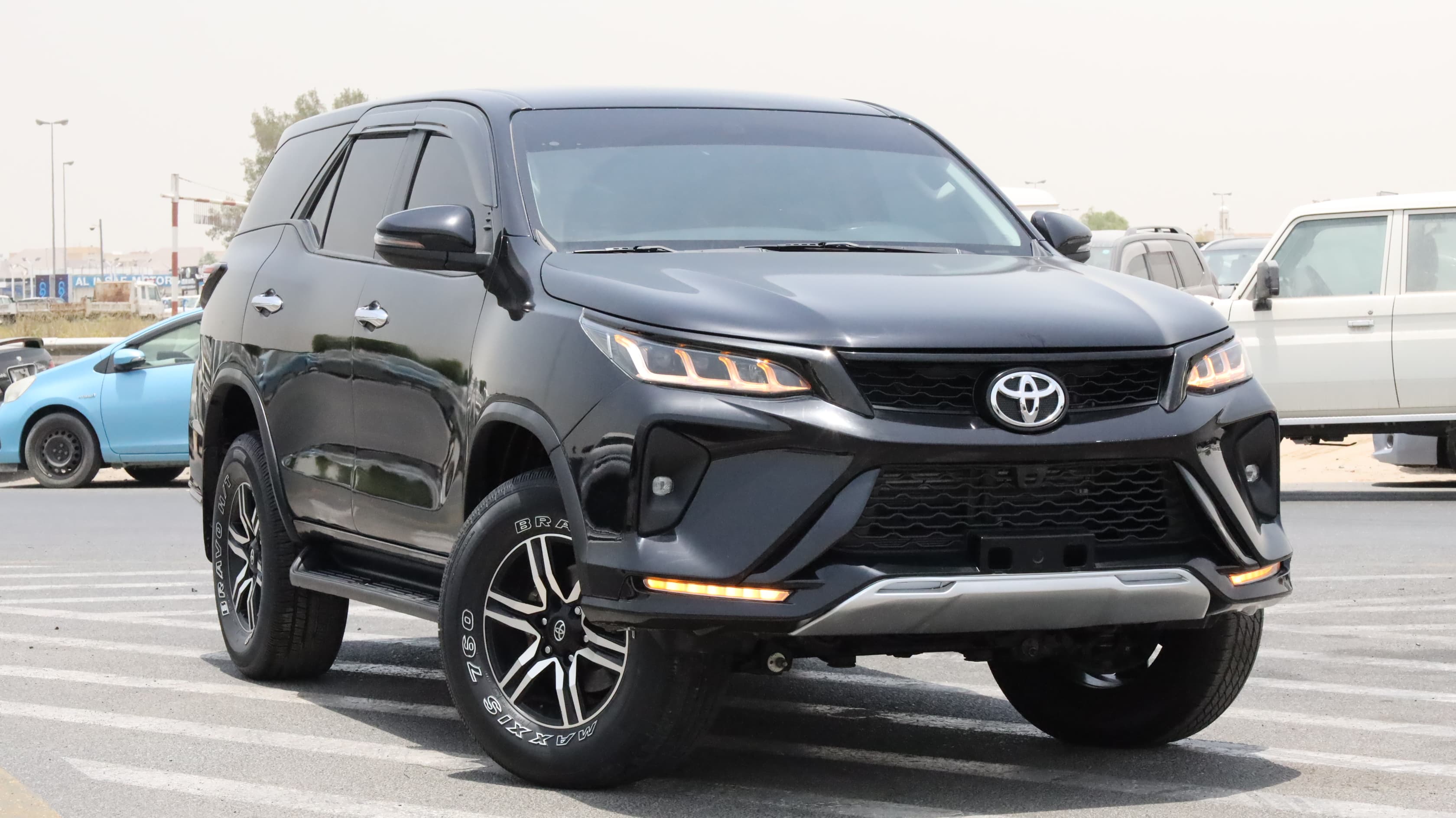 2017 TOYOTA  FORTUNER / 2.4 DIESEL TURBO / LHD & 4WD thumbnail 2