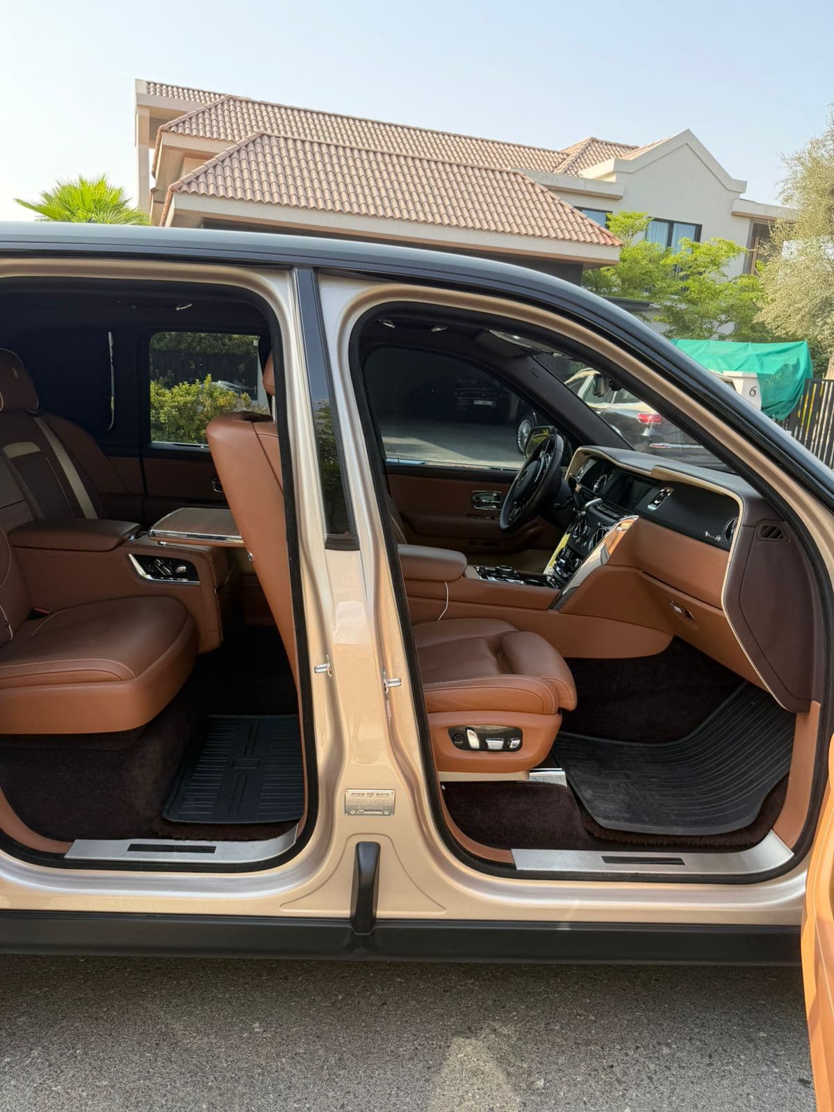 2020 Rolls-Royce Cullinan thumbnail 5