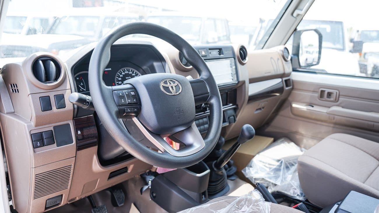 2026 Toyota Land Cruiser Pickup thumbnail 9