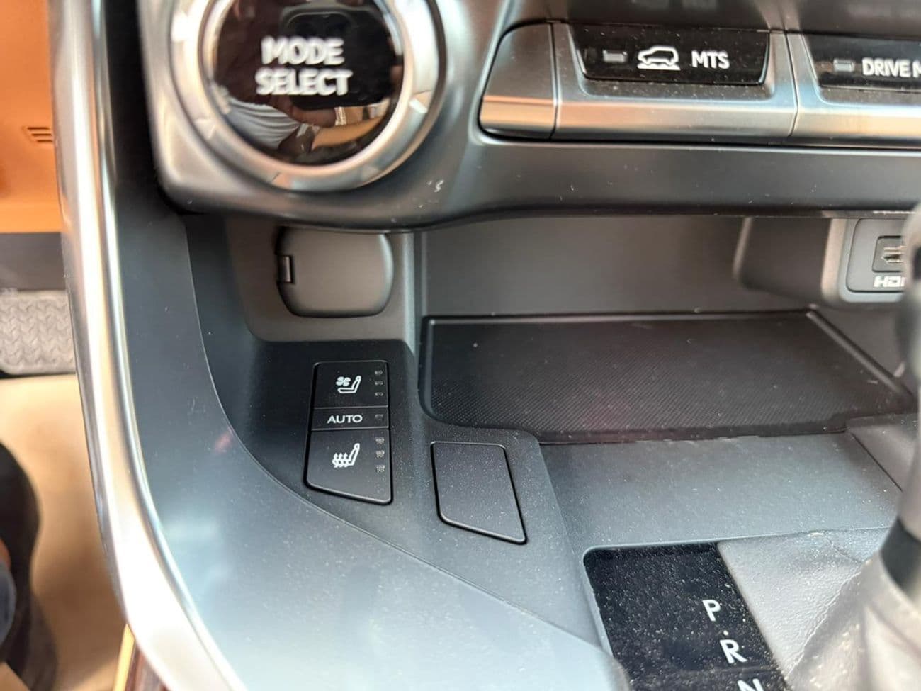 2026 Lexus LX600 SIGNATURE thumbnail 10