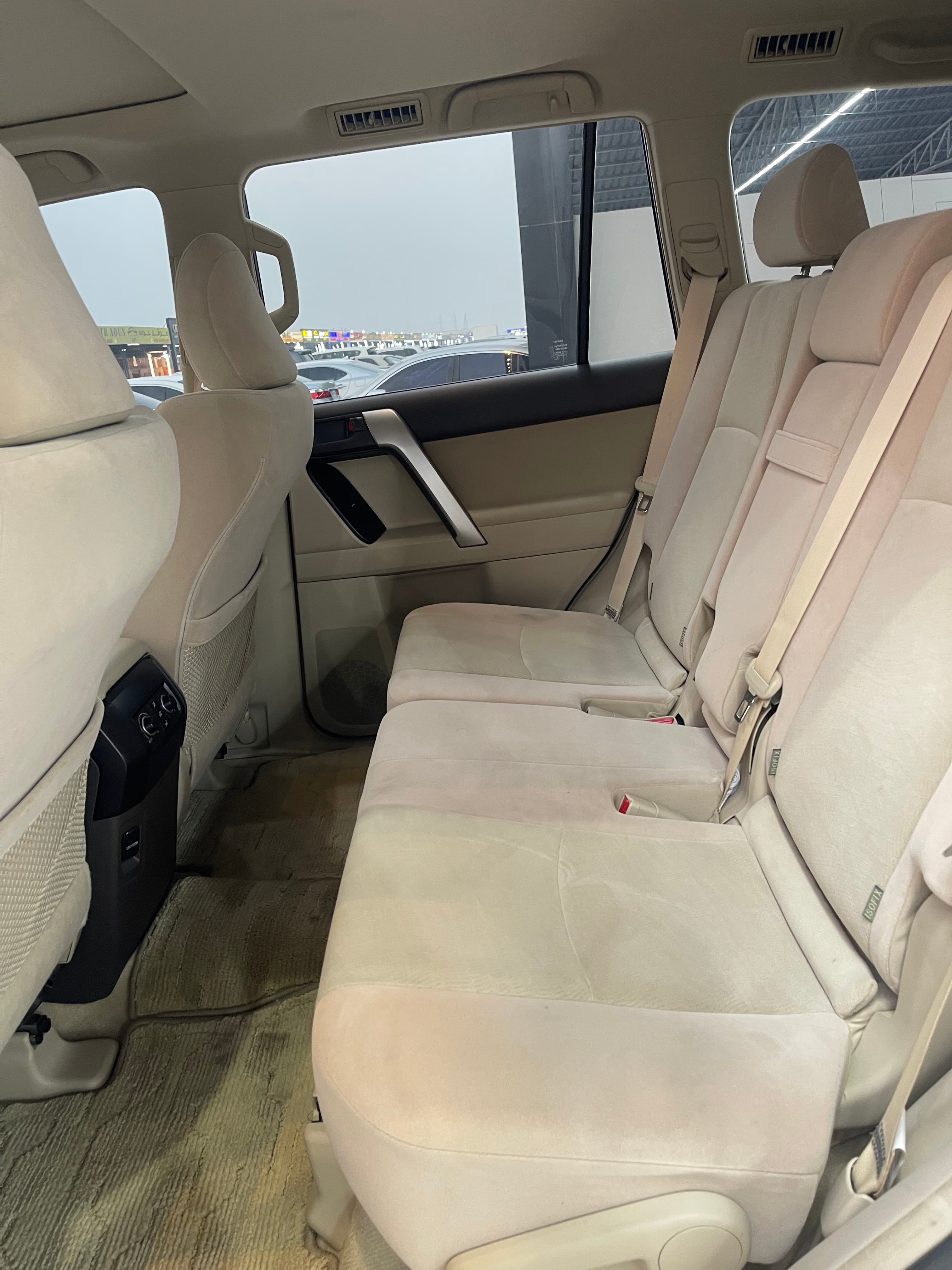 2023 Toyota PRADO thumbnail 8