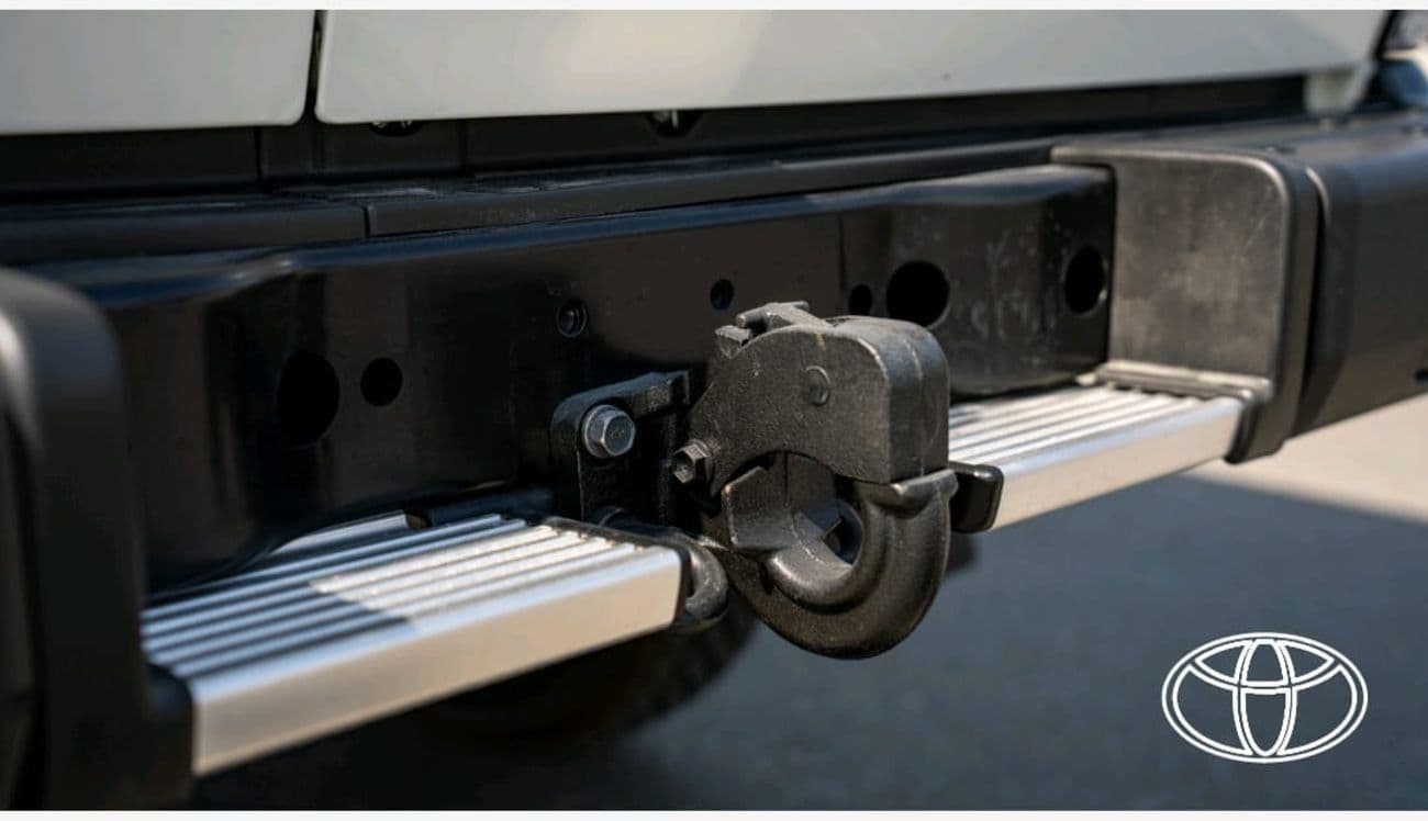 2026 Toyota Land Cruiser 70 LC 78 HARDTOP 4.0L MT thumbnail 6