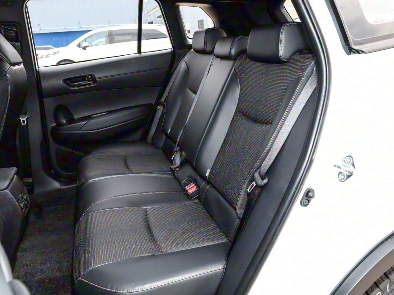 2026 Toyota Corolla Cross GLI thumbnail 9