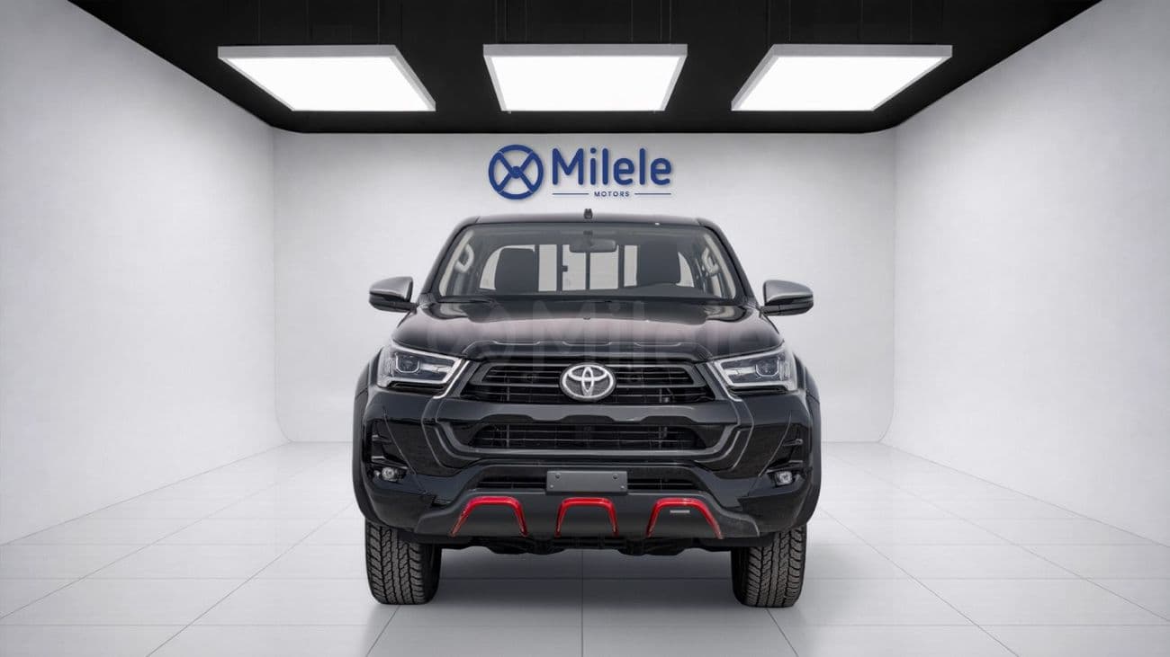 2026 Toyota Hilux TRD thumbnail 2