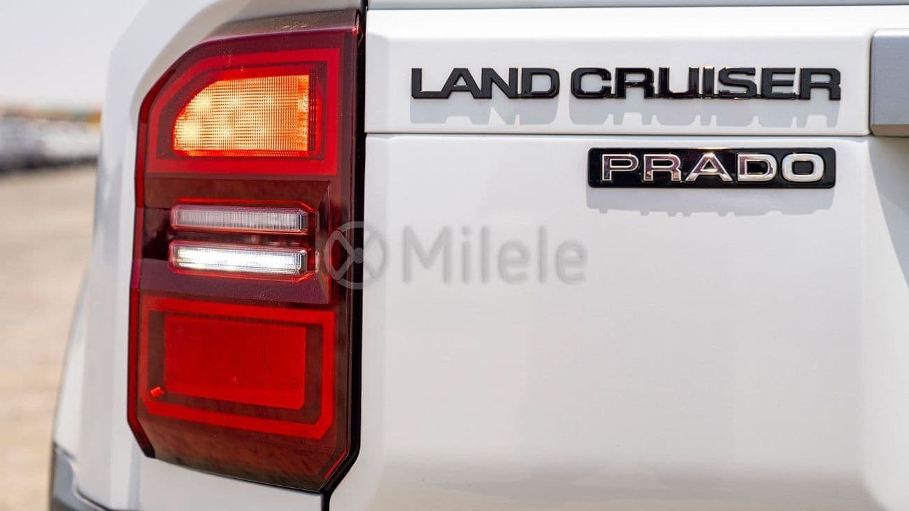 2024 Toyota Prado thumbnail 9