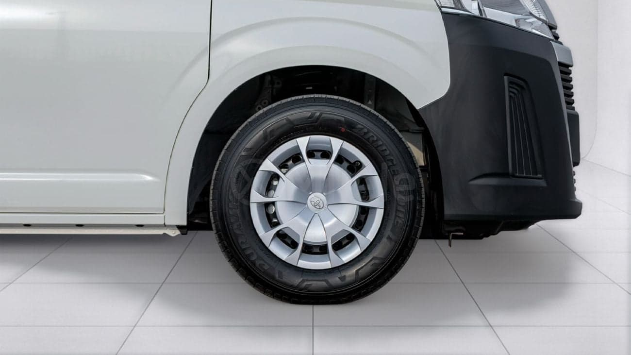 2026 Toyota Hiace GL thumbnail 6