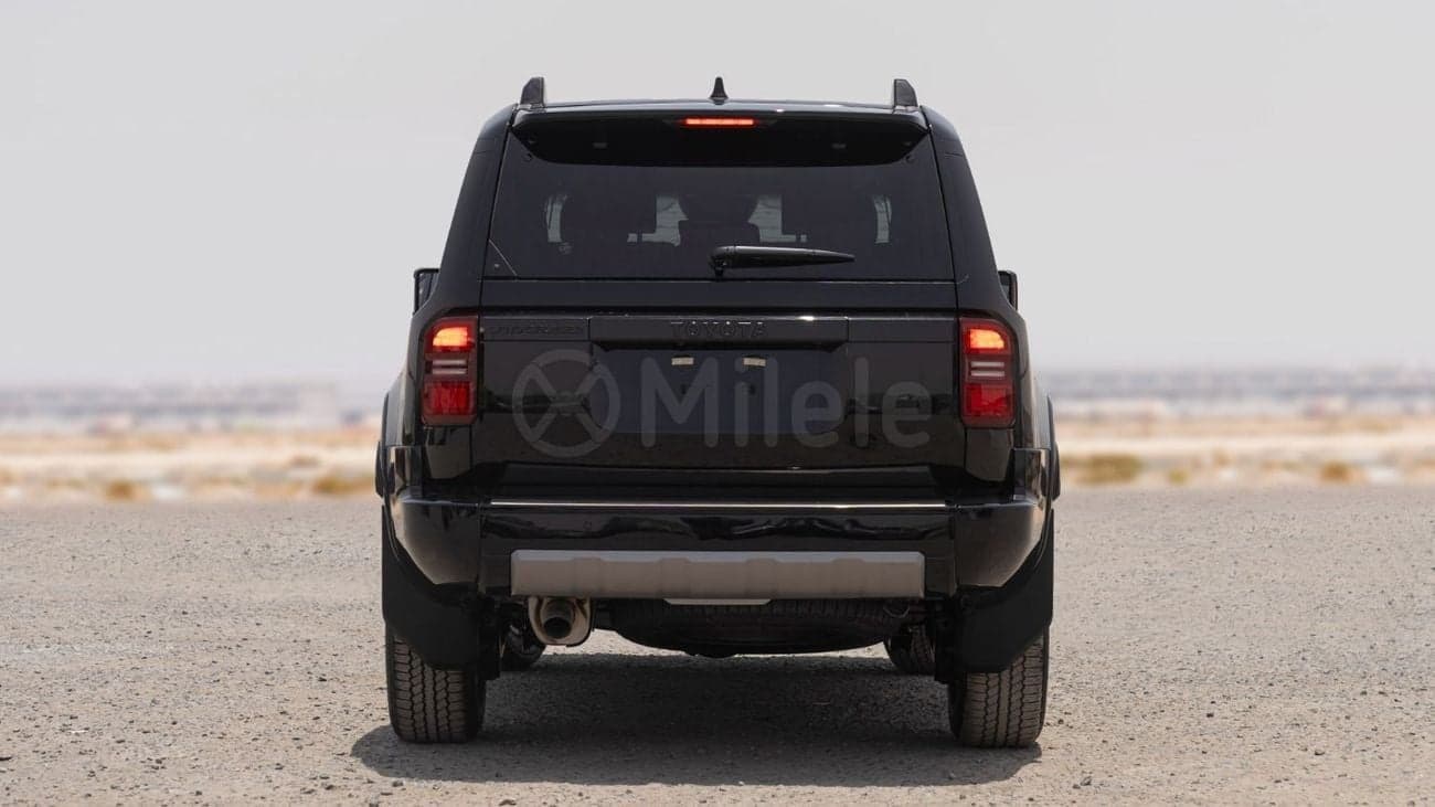 2025 Toyota Prado thumbnail 8