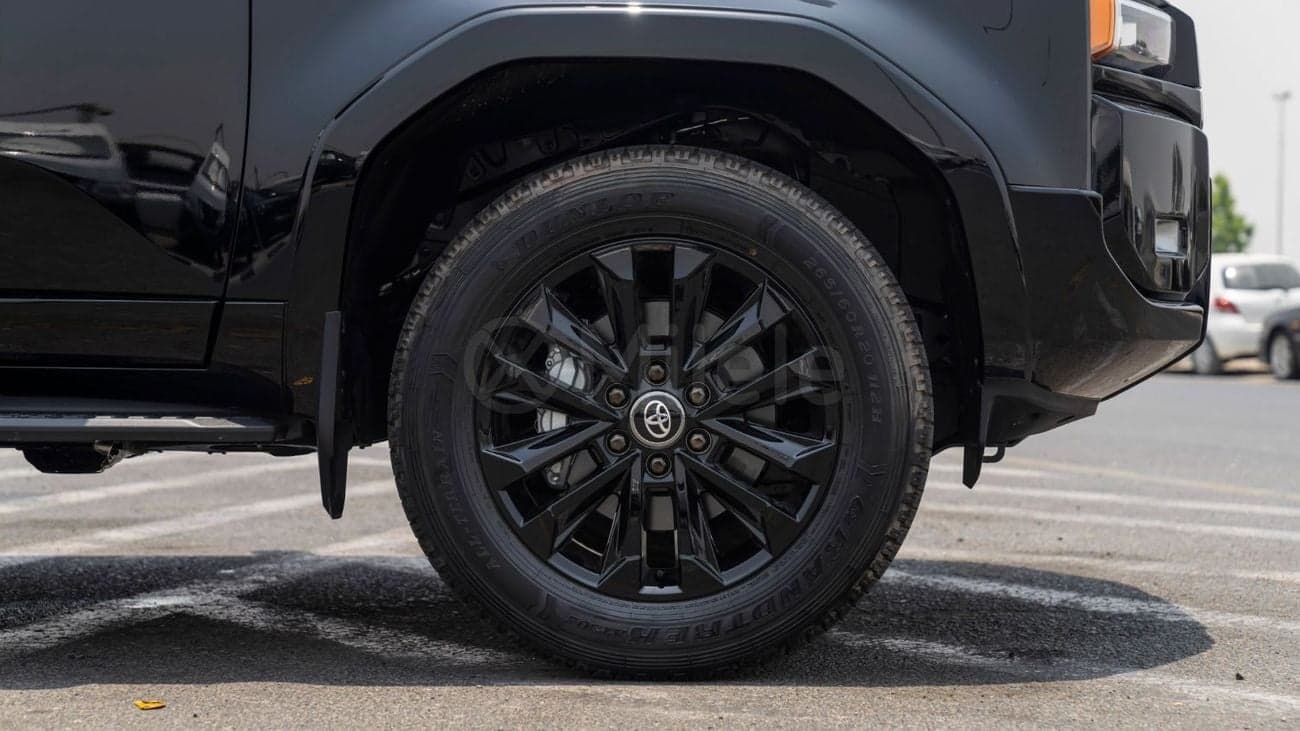 2025 Toyota Prado thumbnail 5
