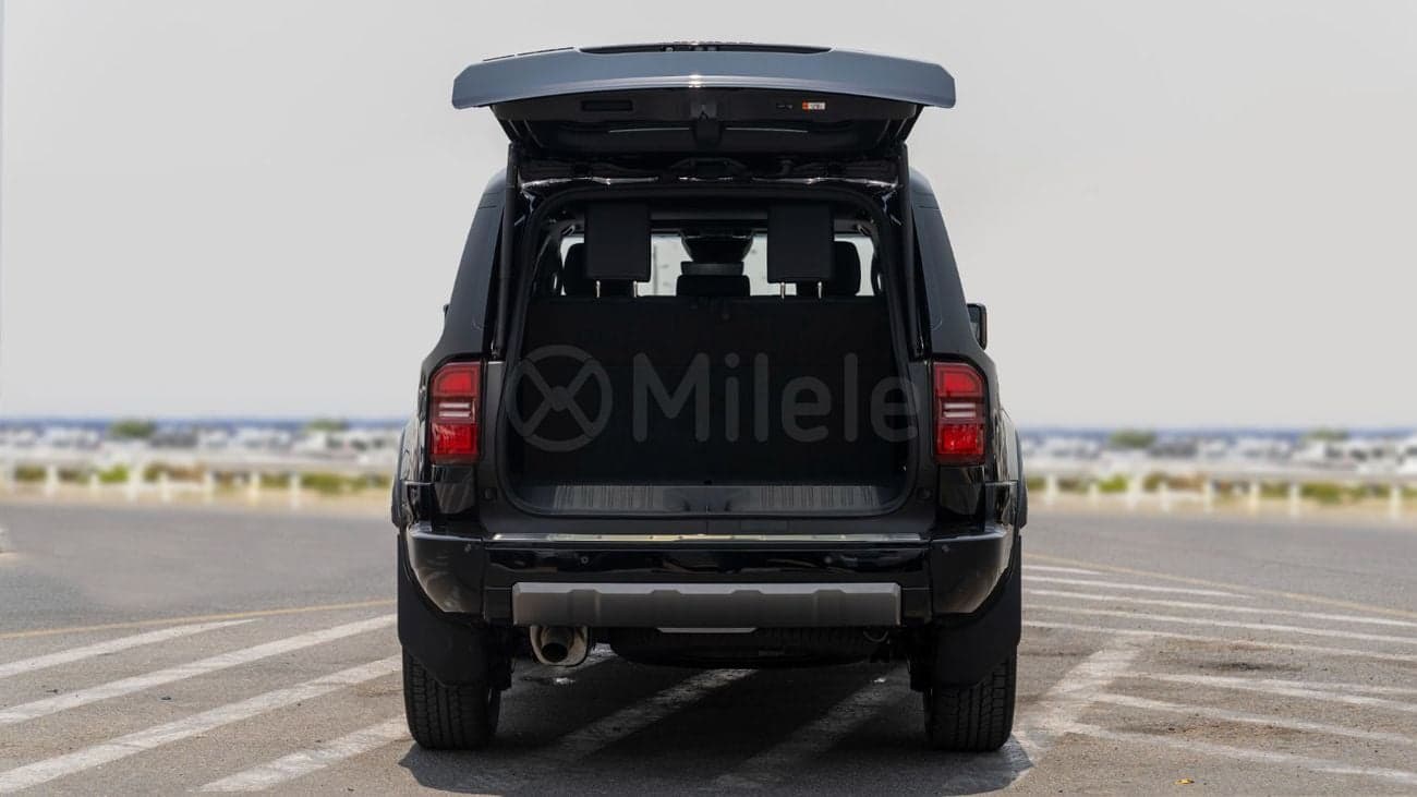 2025 Toyota Prado thumbnail 10