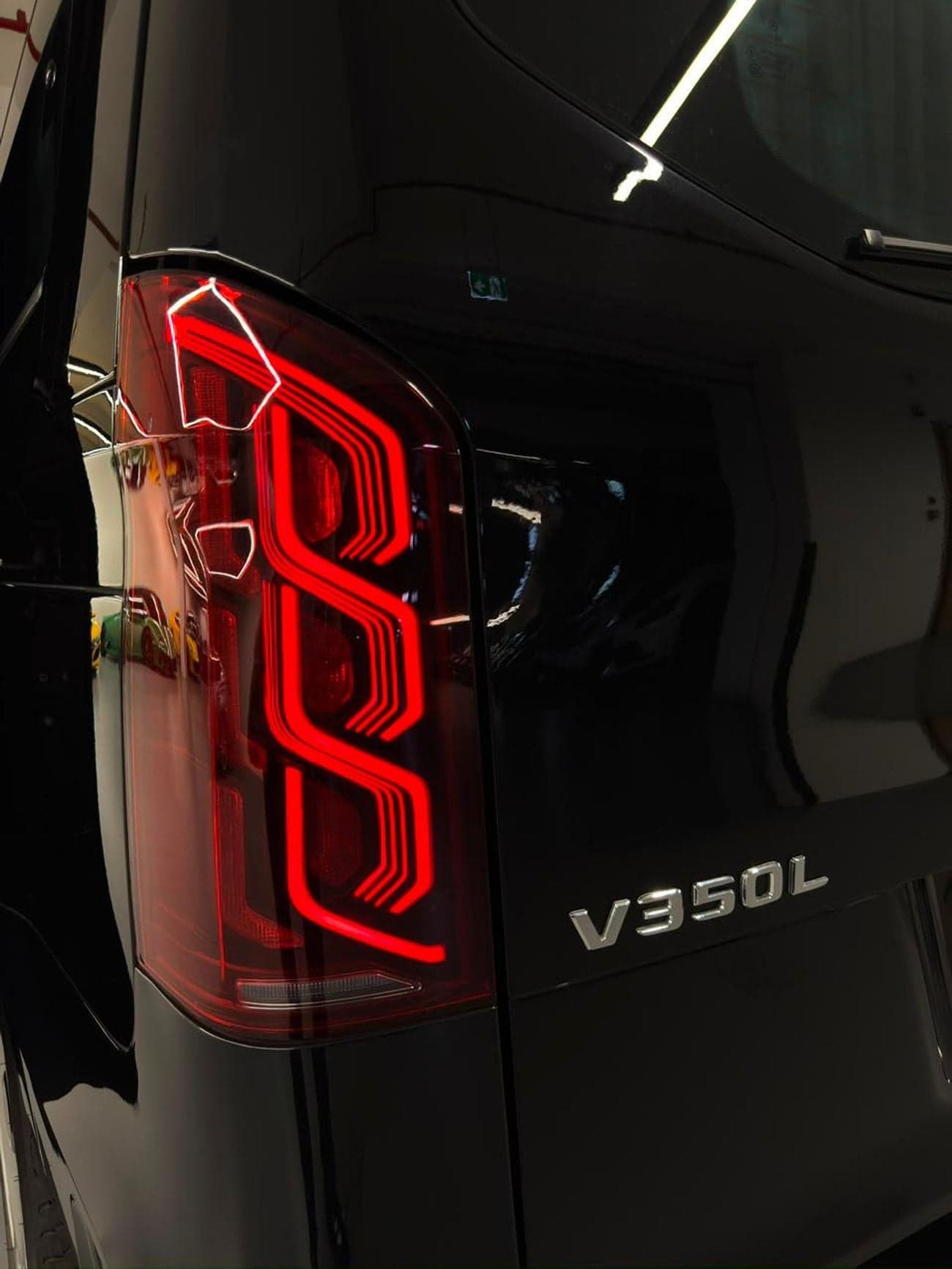 2024 Mercedes Benz Vito VIP thumbnail 8
