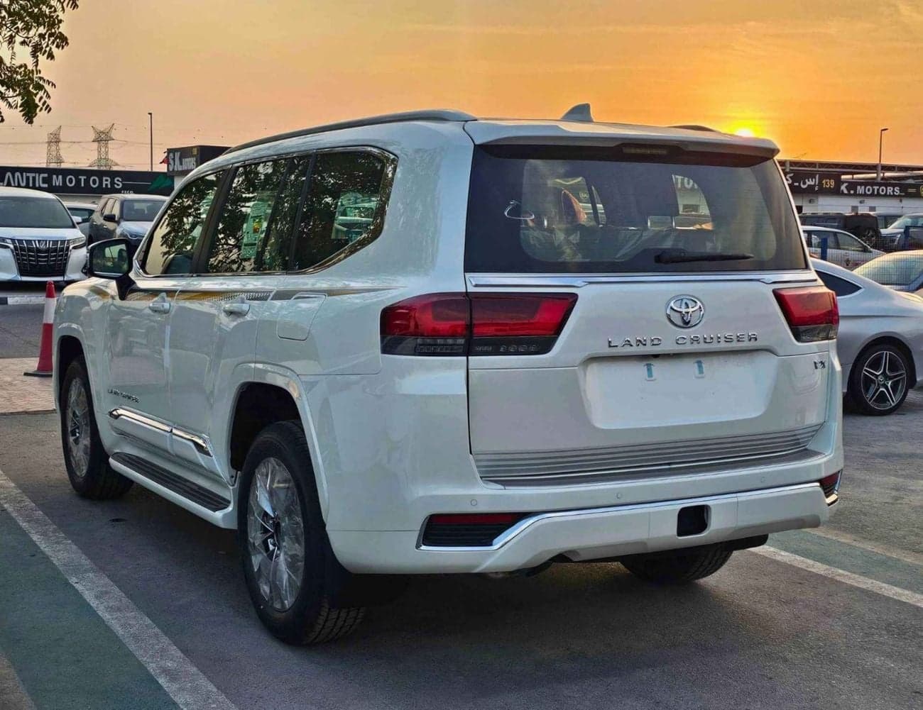 2026 Toyota Land Cruiser VX thumbnail 6