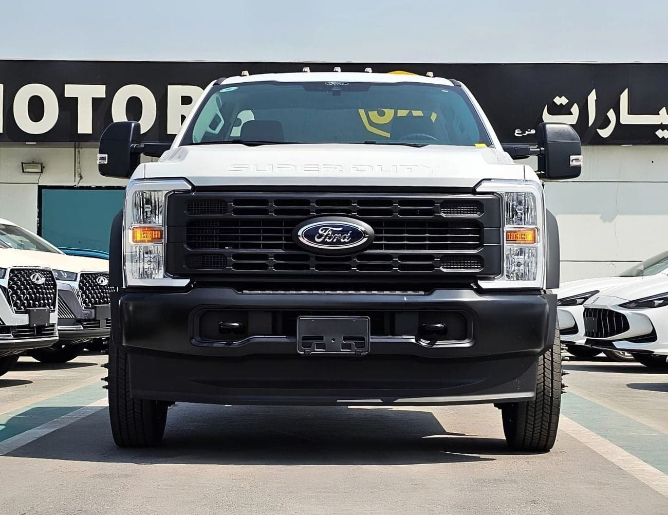 2026 Ford F-550 F-550 thumbnail 3