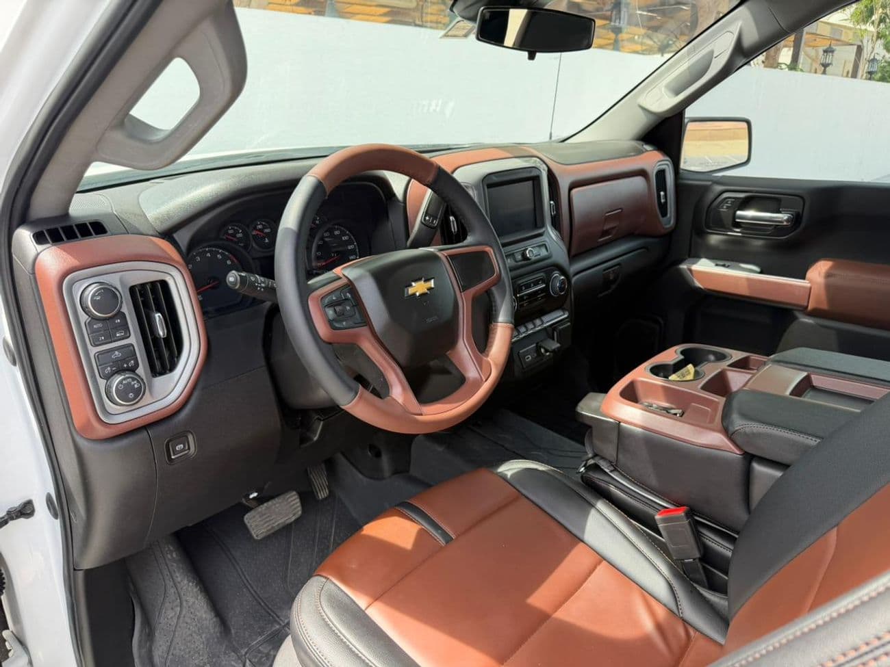 2024 Chevrolet Silverado TURBO thumbnail 9