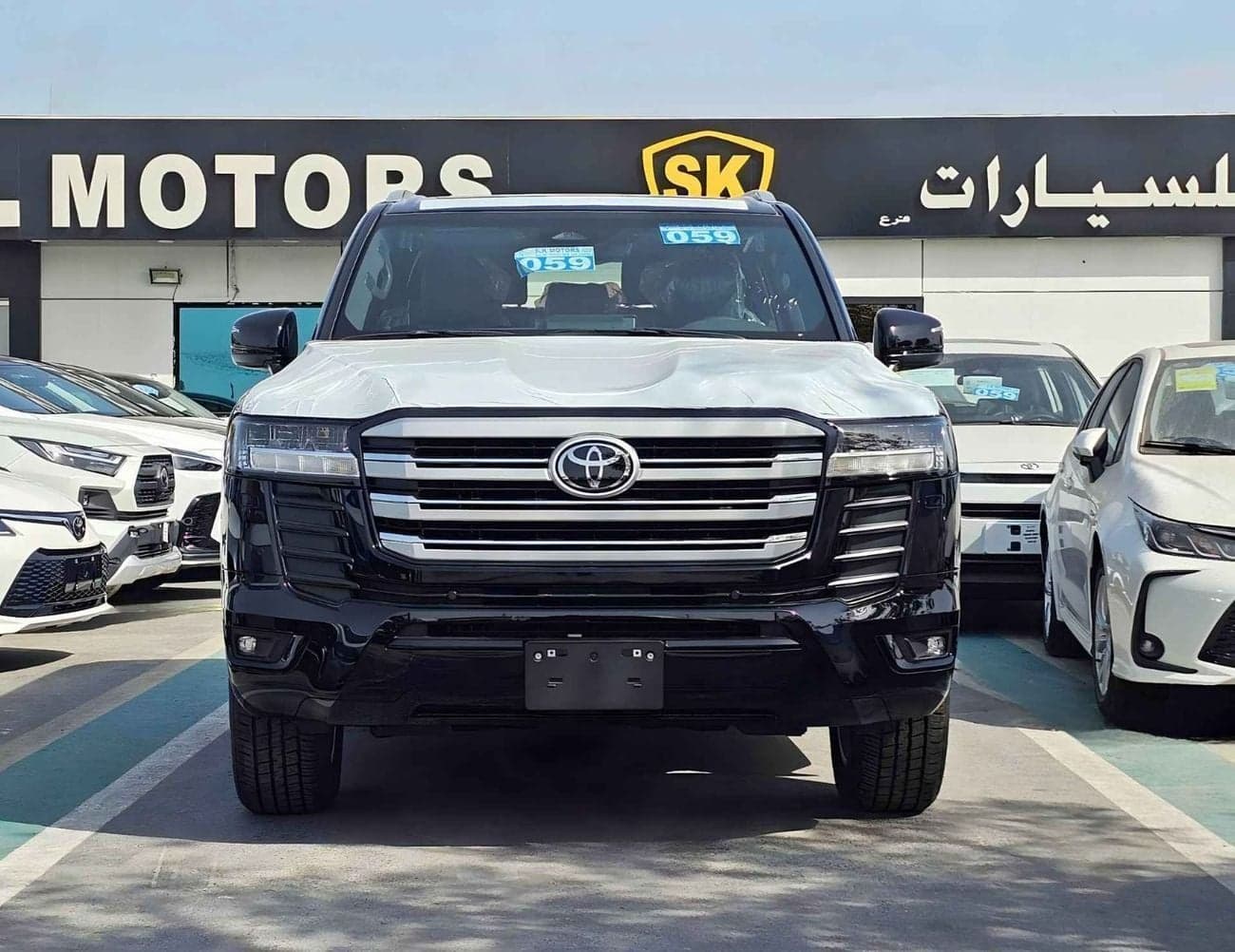 2026 Toyota Land Cruiser GXR thumbnail 2