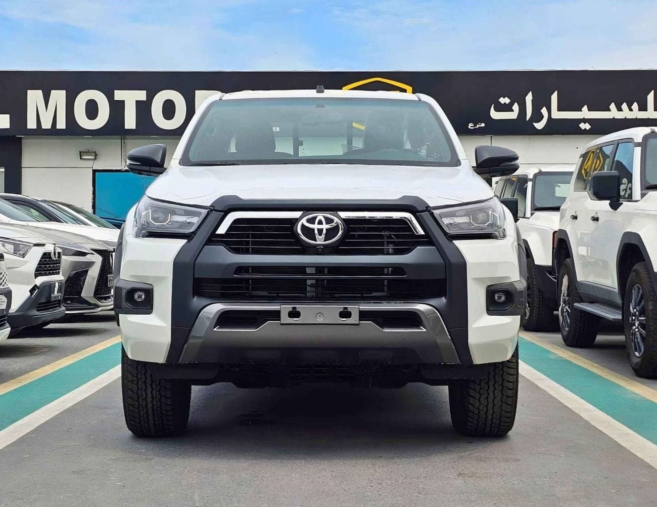 2026 Toyota Hilux ADVENTURE thumbnail 2