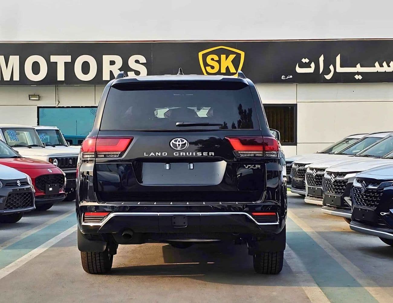 2026 Toyota Land Cruiser VXR thumbnail 4