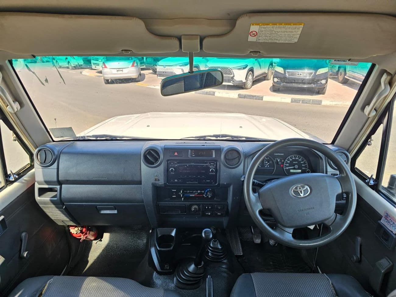 2018 Toyota Land Cruiser 70 LC76 STANDARD thumbnail 10