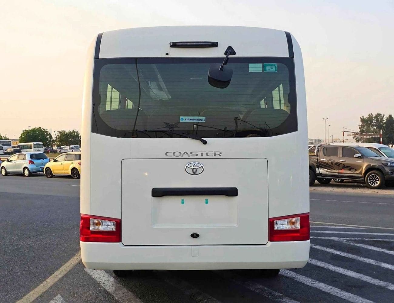 2025 Toyota Coaster thumbnail 4