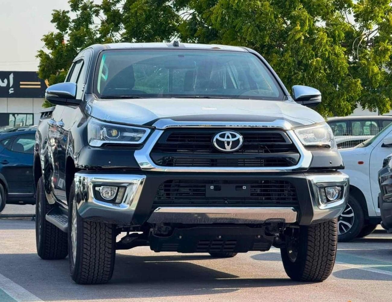 2026 Toyota Hilux sr5 diesel thumbnail 3