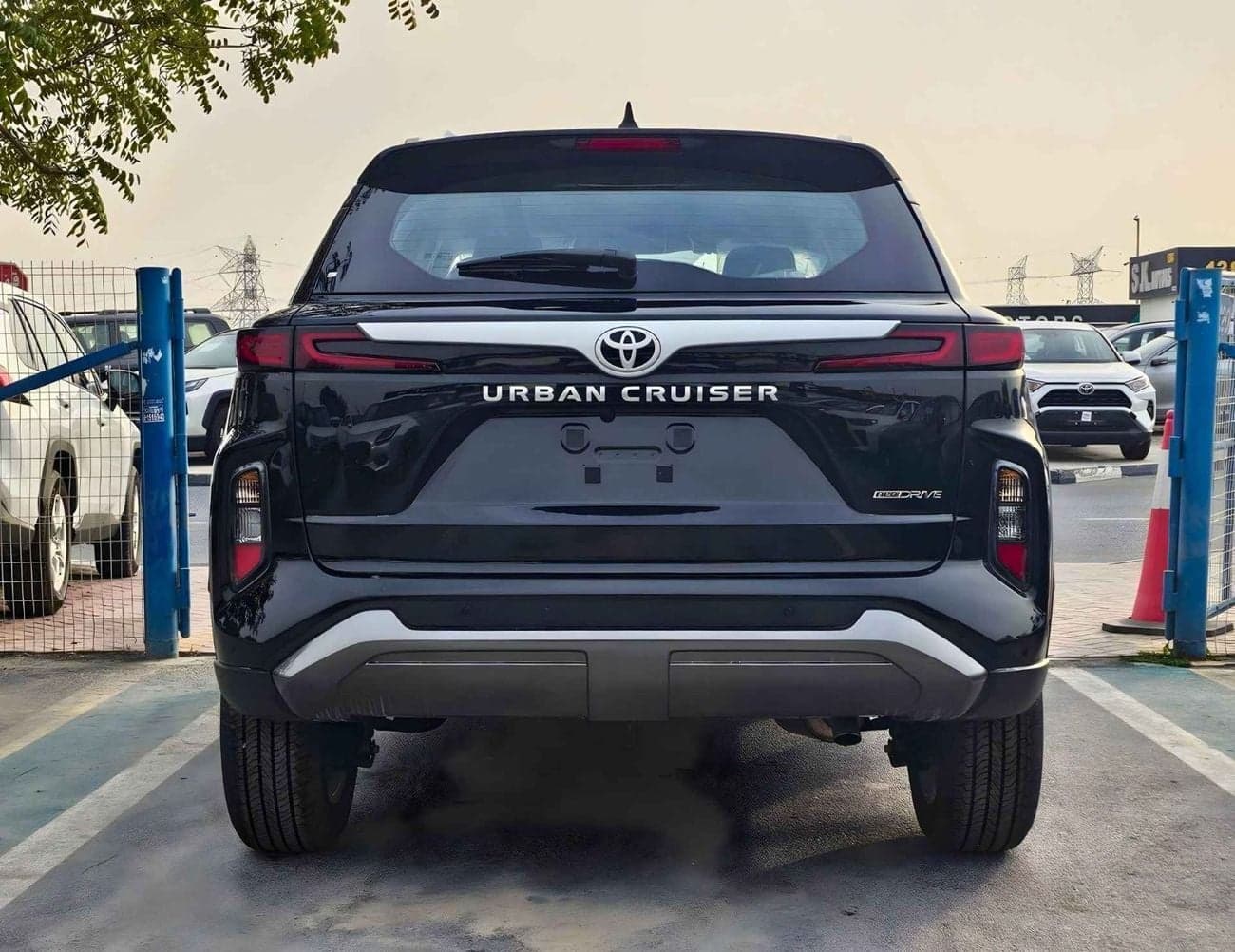 2026 Toyota Urban Cruiser GL thumbnail 4