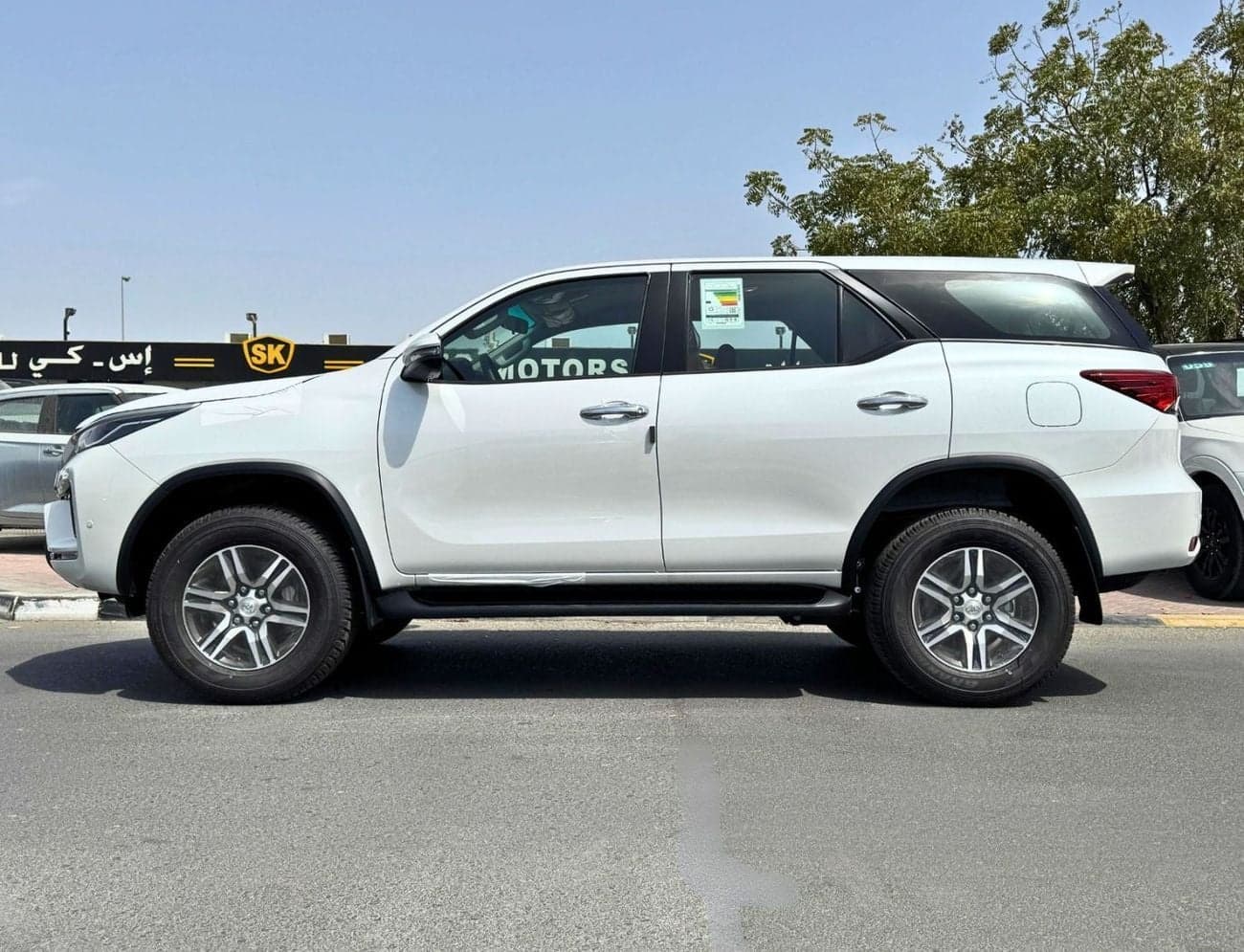 2026 Toyota Fortuner EXR thumbnail 3