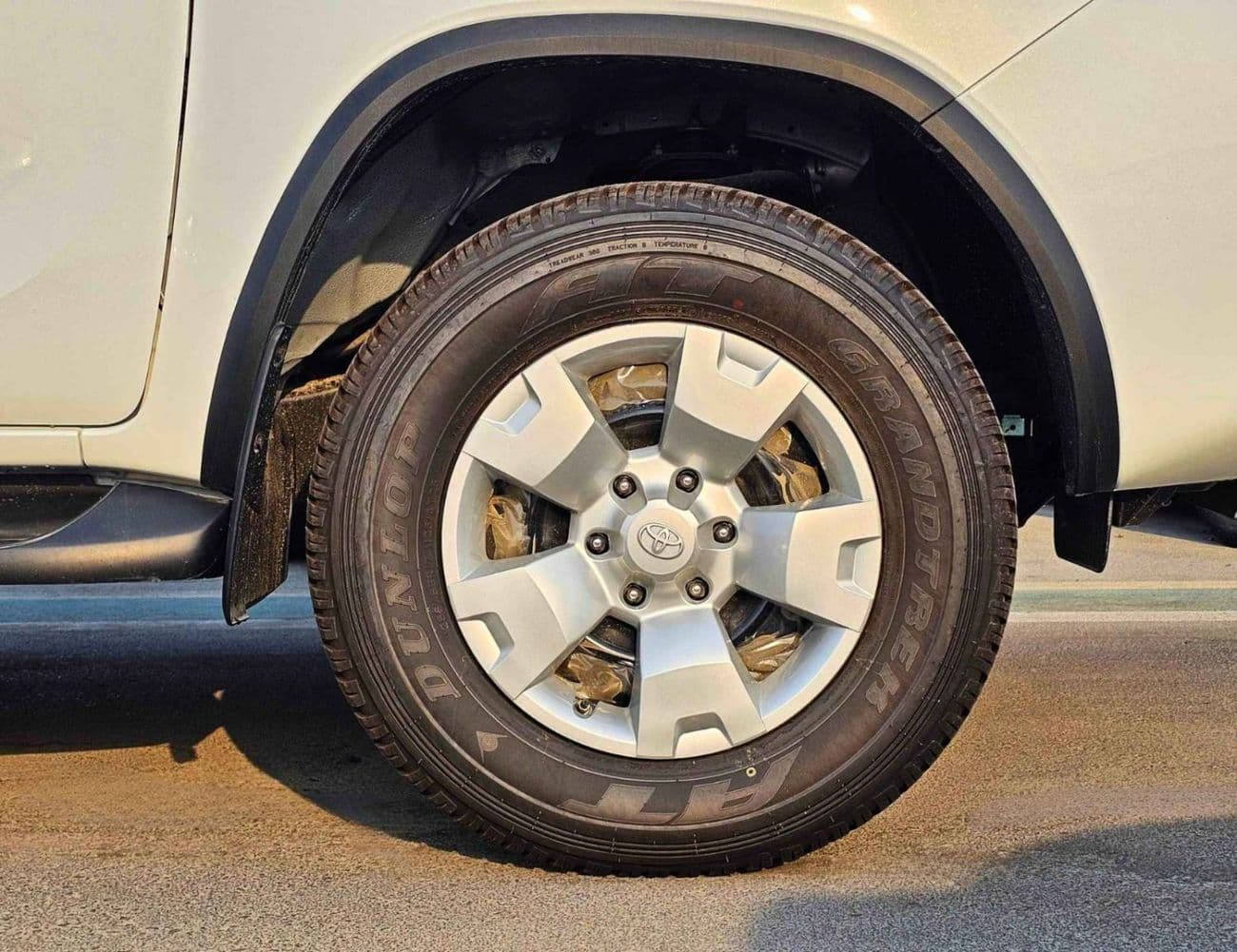 2026 Toyota Fortuner EXR thumbnail 8