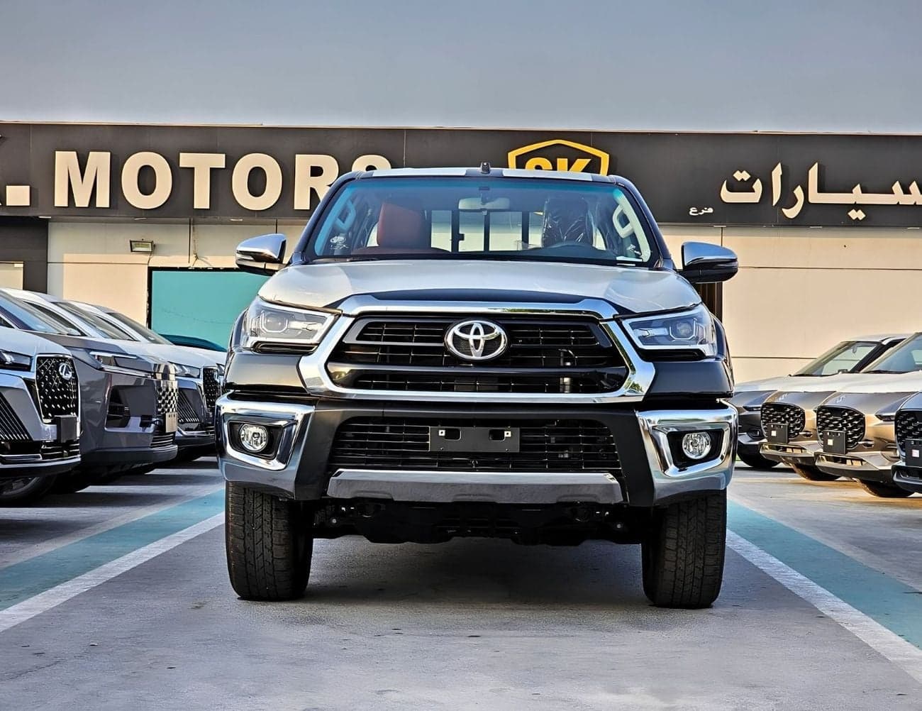 2026 Toyota Hilux SR5 WIDE BODY thumbnail 3