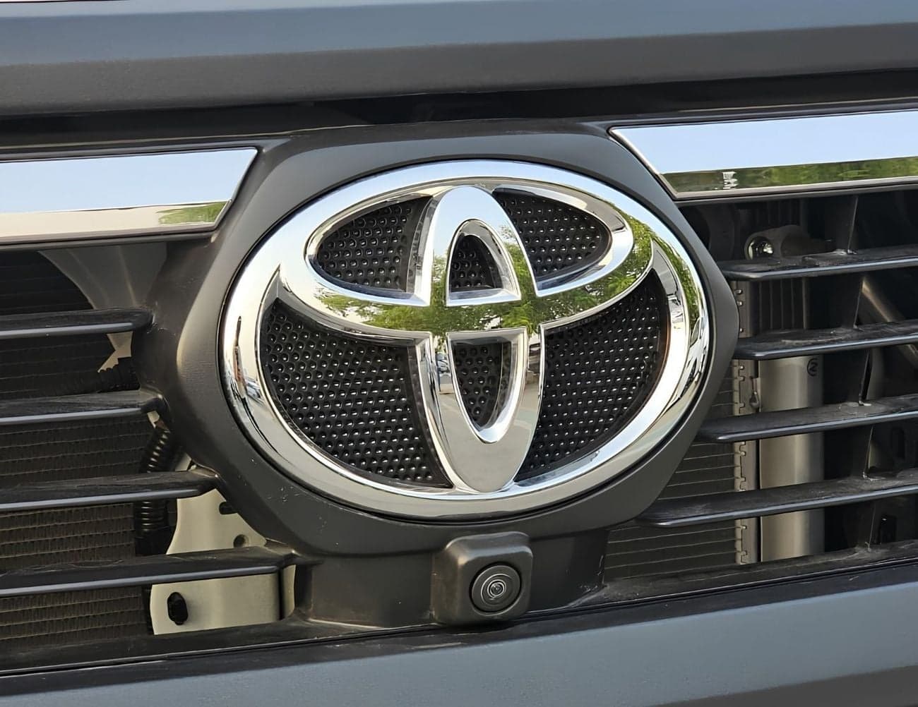 2026 Toyota Hilux ADVENTURE thumbnail 7