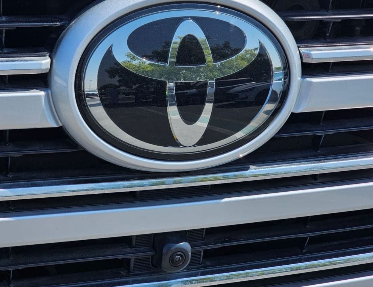 2026 Toyota Land Cruiser VX thumbnail 10