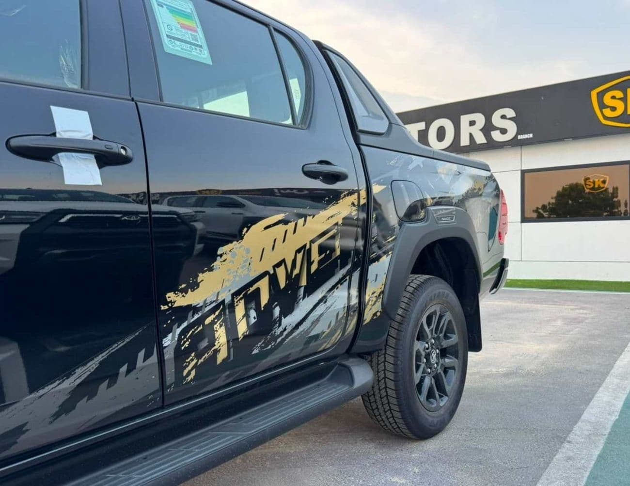 2026 Toyota Hilux ADVENTURE thumbnail 5
