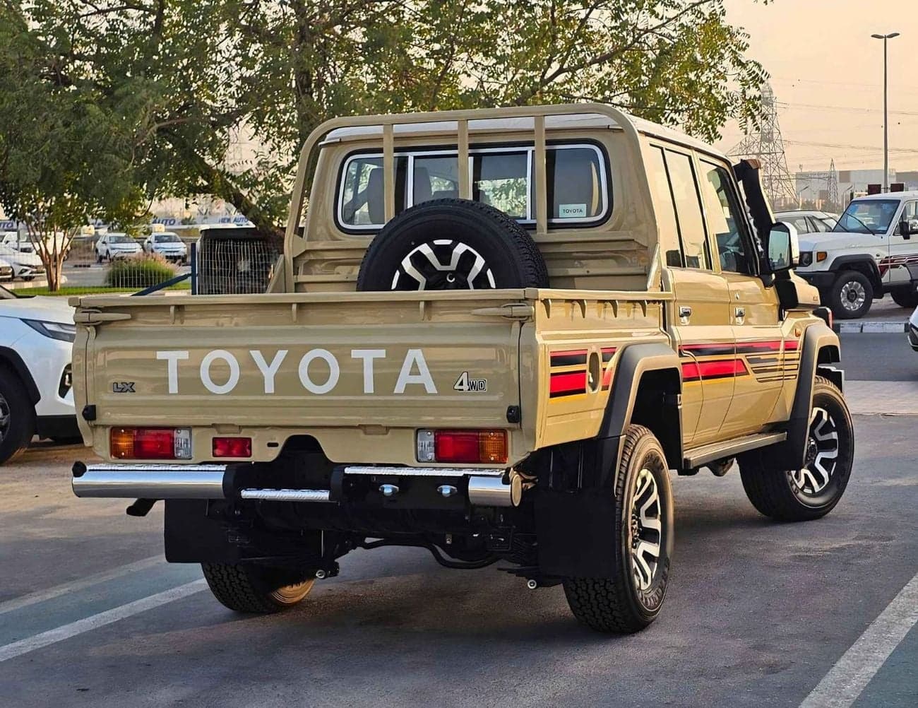 2026 Toyota Land Cruiser Pick Up LC79 LX-Z1 DOUBLE CABIN 2.8L DIESEL V4 thumbnail 5