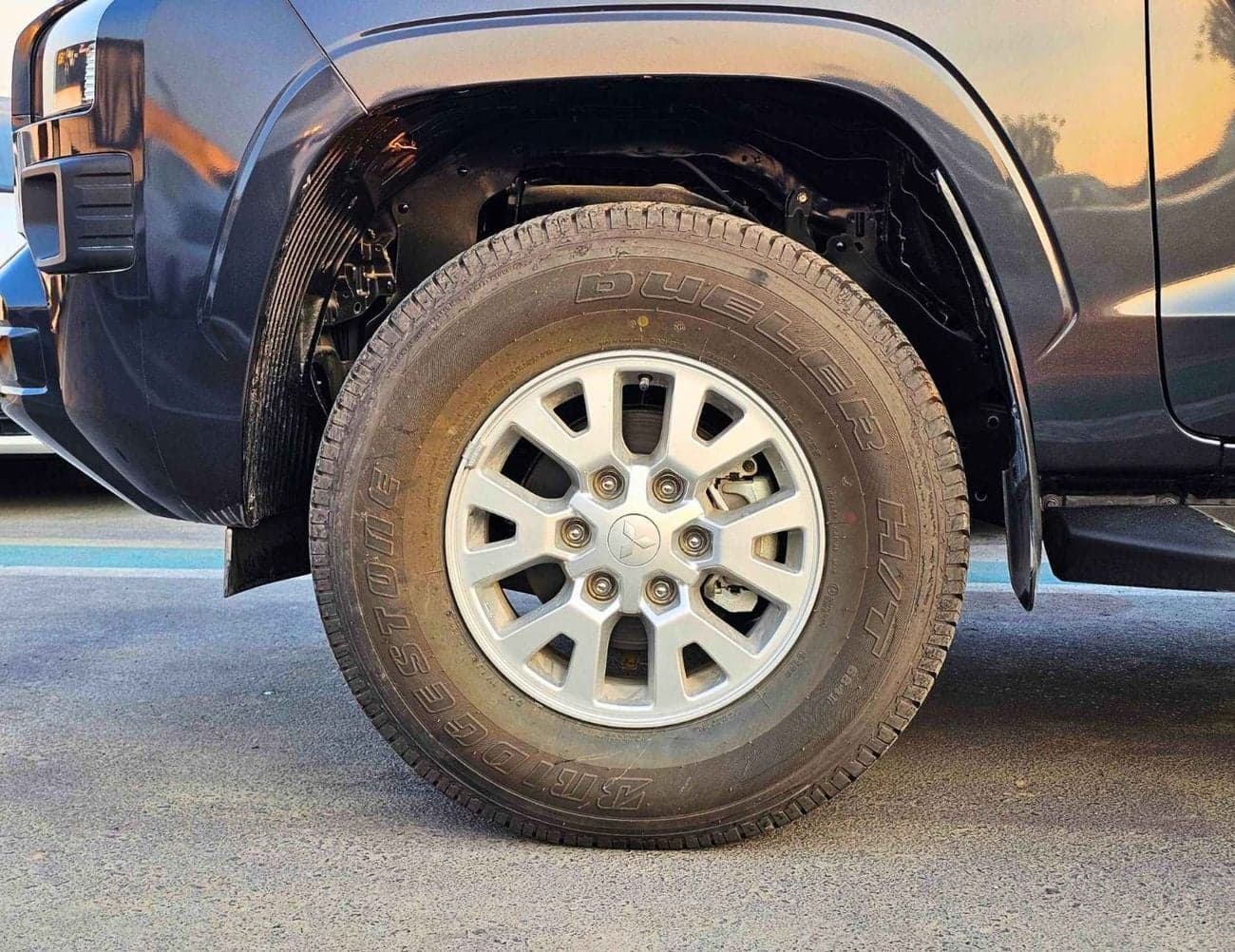 2025 Mitsubishi L200 GLS thumbnail 5