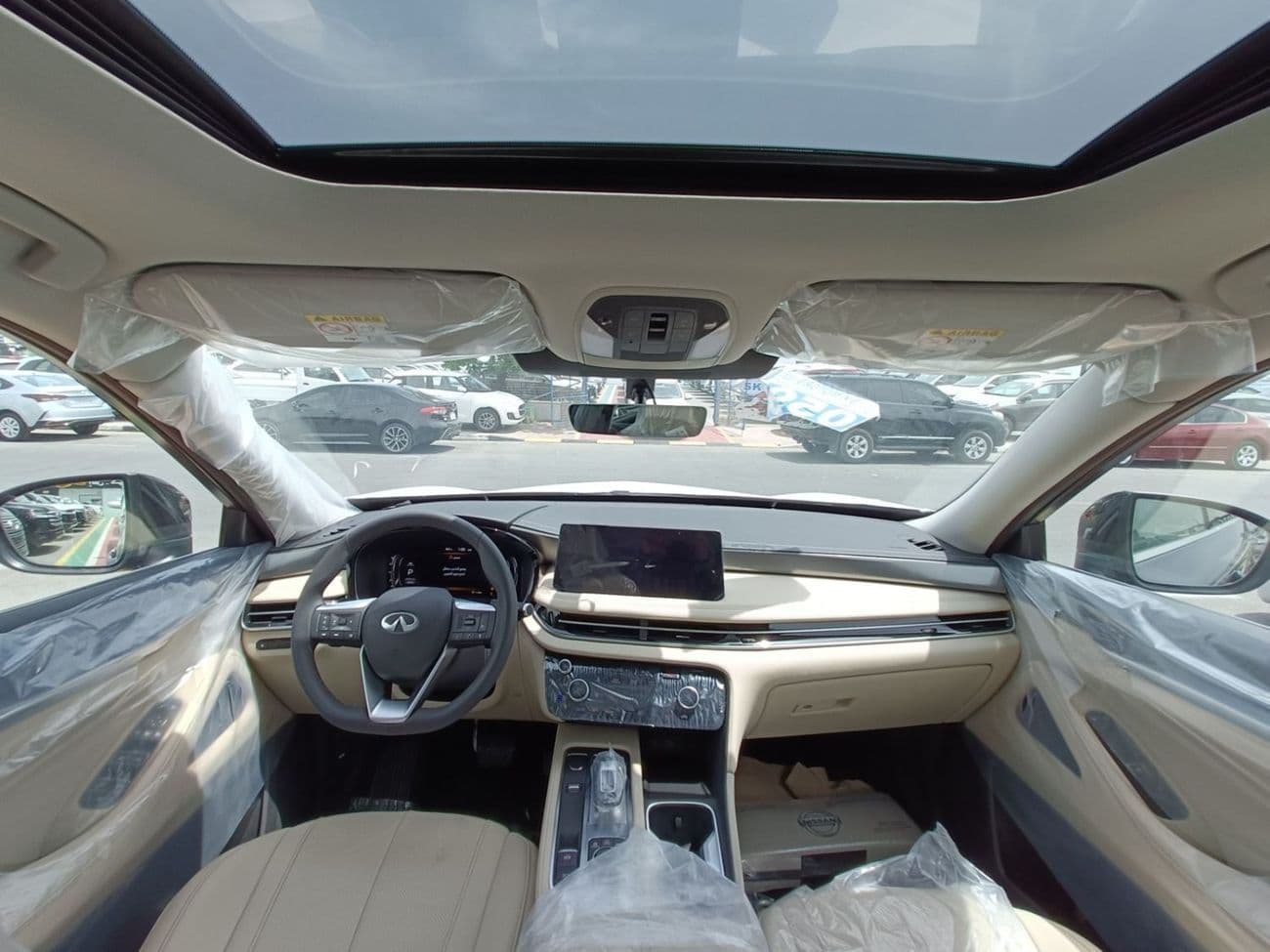 2023 Infiniti QX60 LUXE thumbnail 10