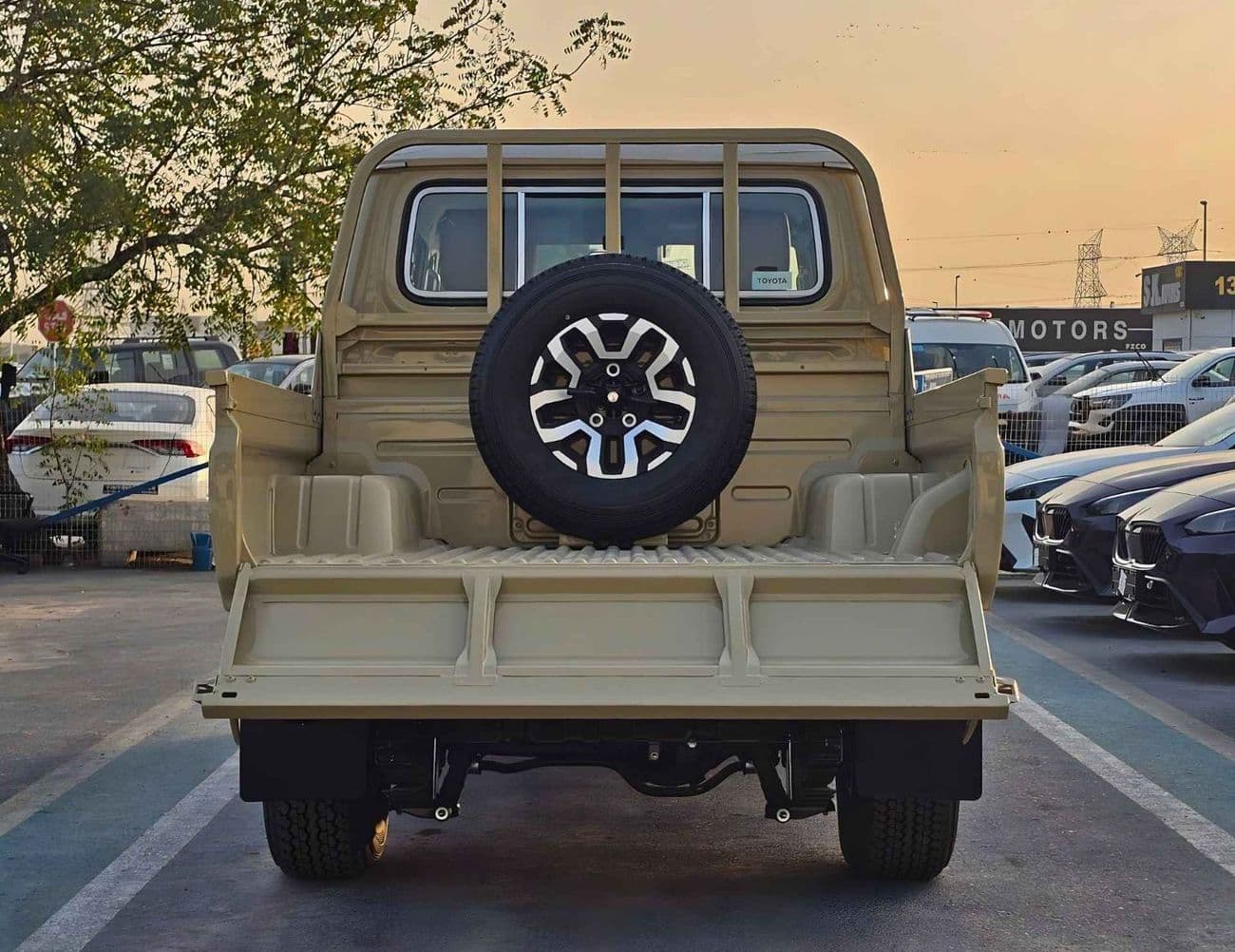 2026 Toyota Land Cruiser Pick Up LC79 LX-Z1 DOUBLE CABIN 2.8L DIESEL V4 thumbnail 7