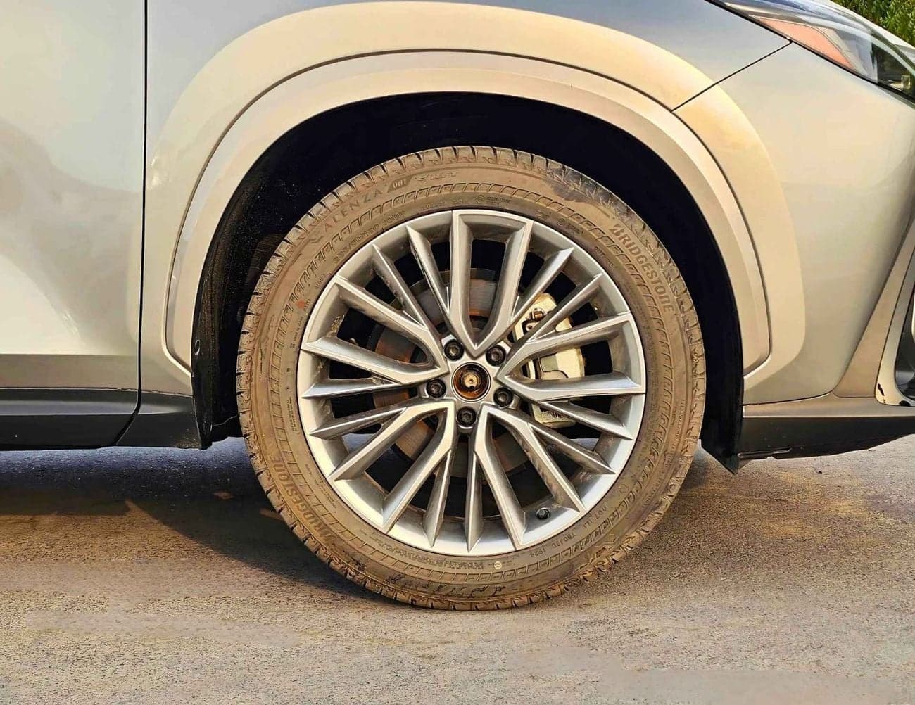 2025 Lexus NX350 PREMIER thumbnail 7