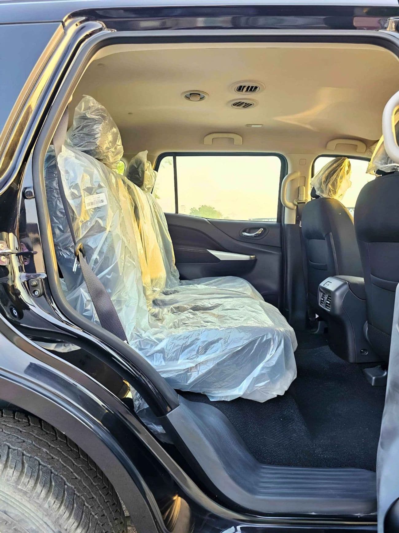2023 Nissan X Terra SE thumbnail 10