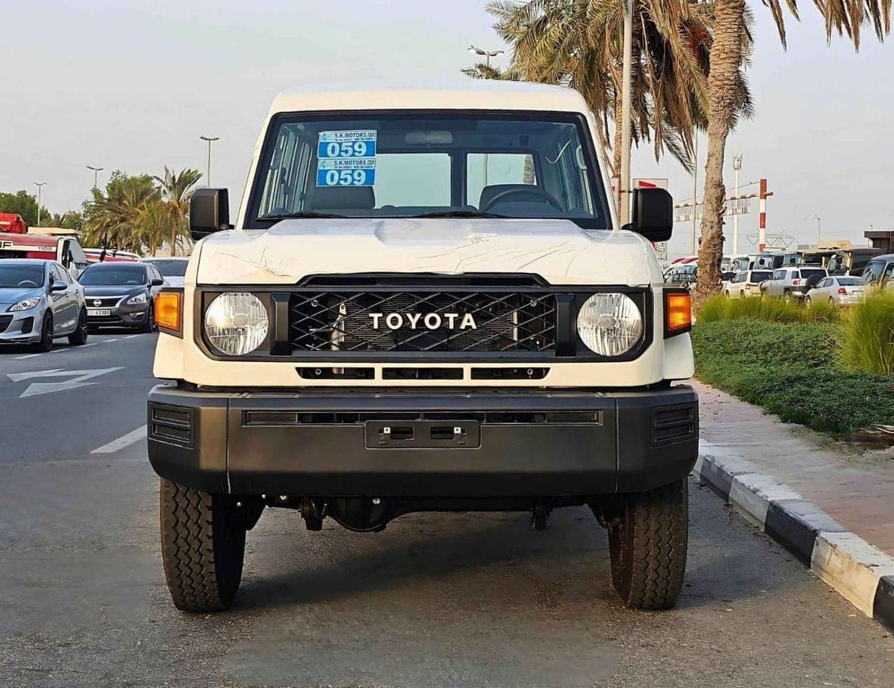 2026 Toyota Land Cruiser 70 LC 78 HARDTOP 4.0L MT thumbnail 3