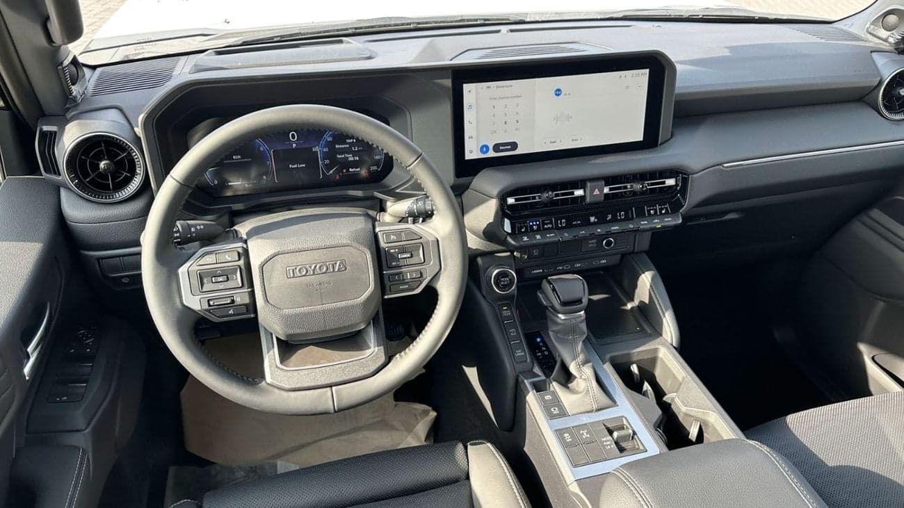 2026 Toyota Prado VXR thumbnail 8