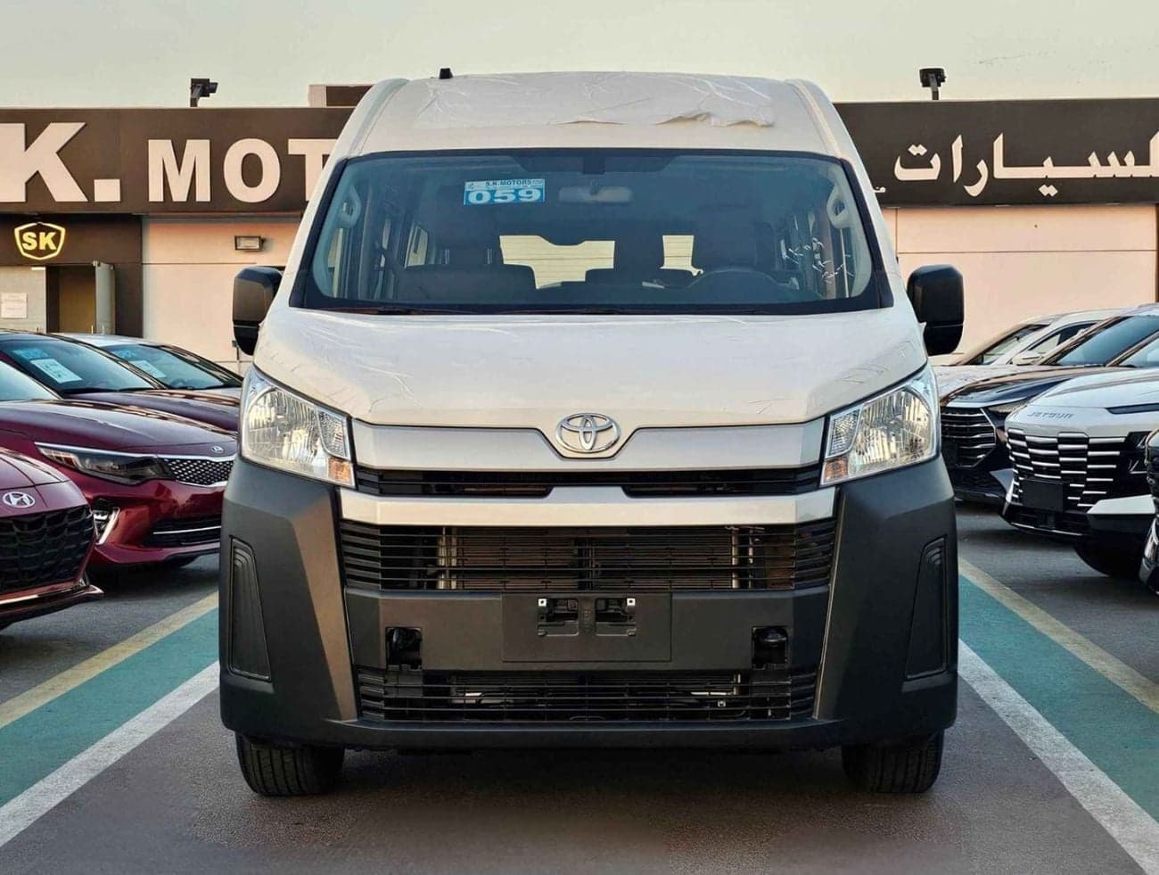 2026 Toyota Hiace GL thumbnail 2