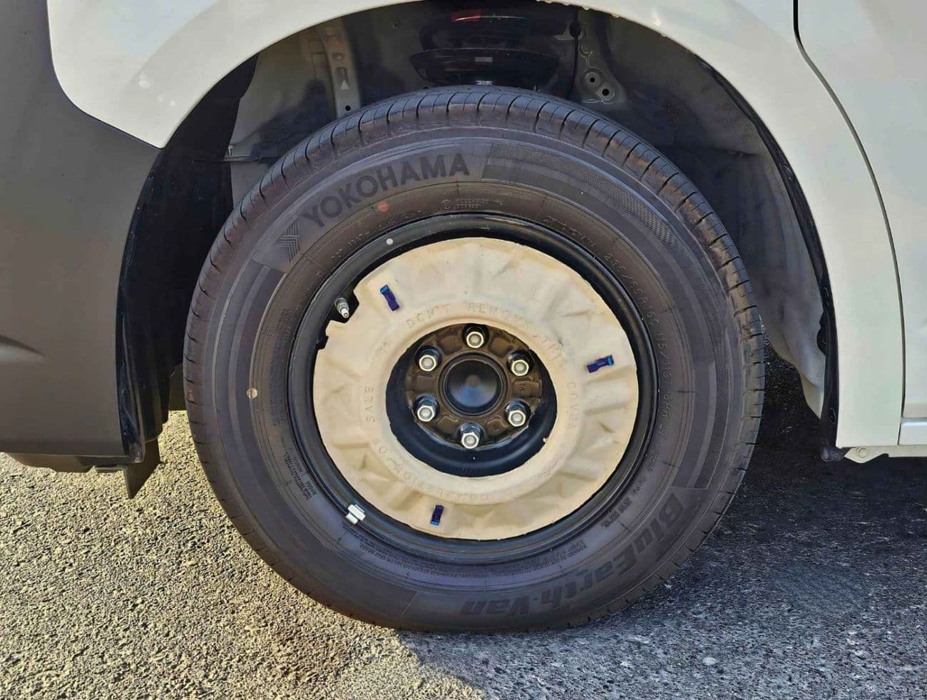2026 Toyota Hiace GL thumbnail 8
