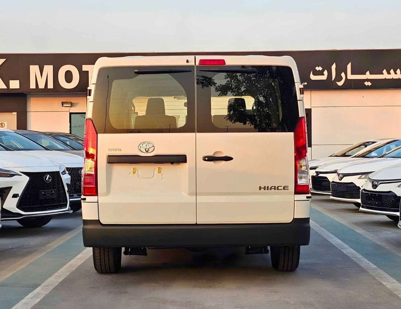 2026 Toyota Hiace GL thumbnail 4
