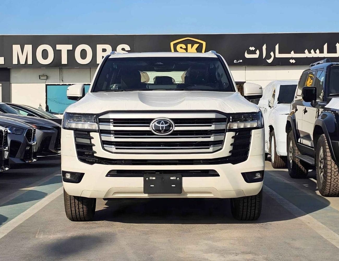 2026 Toyota Land Cruiser GXR thumbnail 2