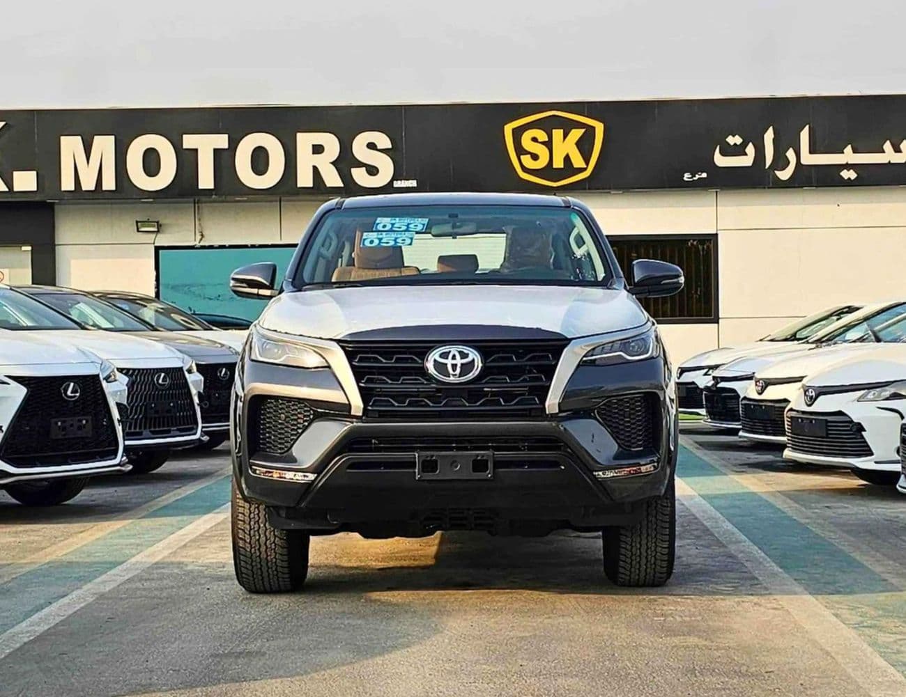 2026 Toyota Fortuner EXR thumbnail 2