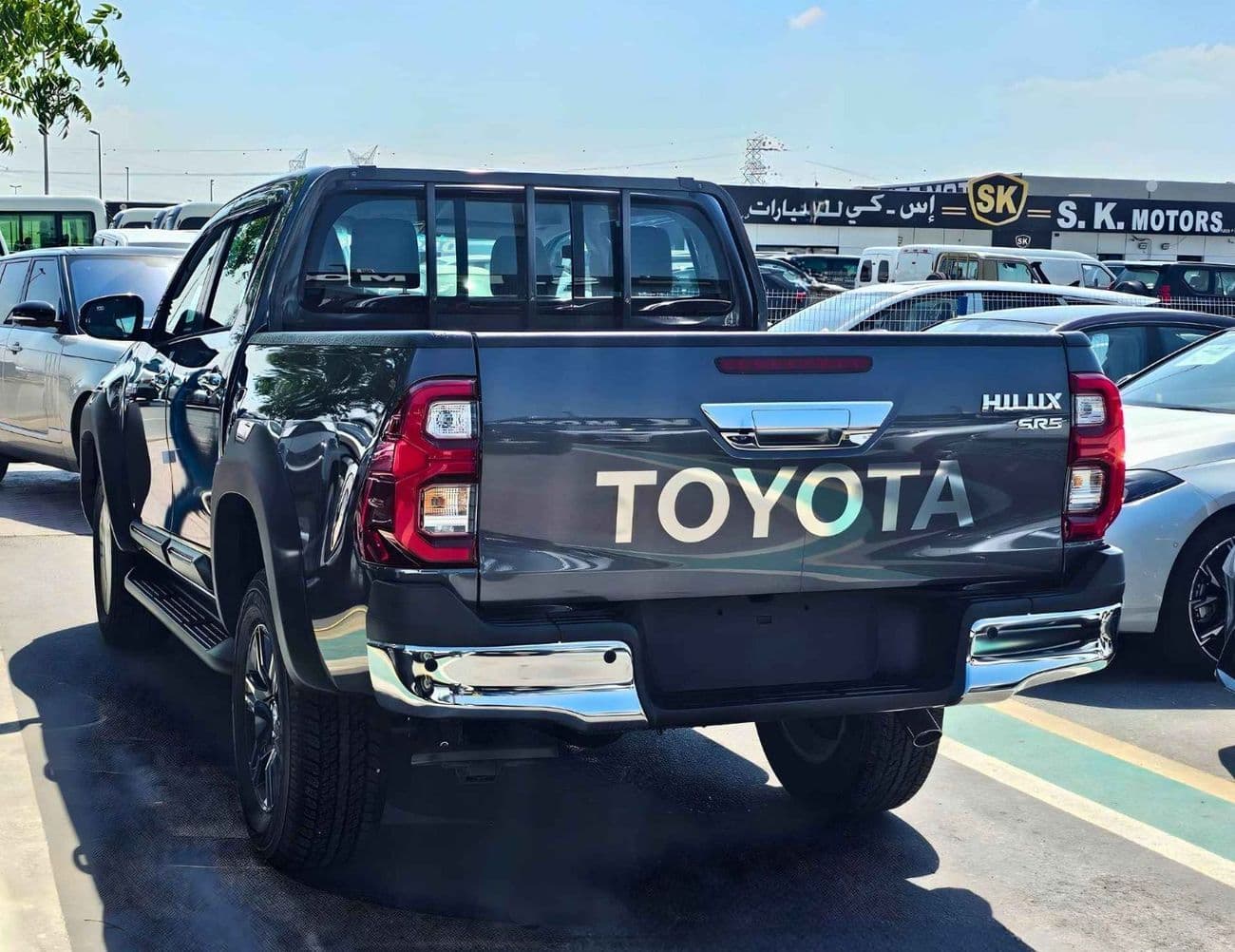 2026 Toyota Hilux SR5 TRD 4.0L PETROL thumbnail 6