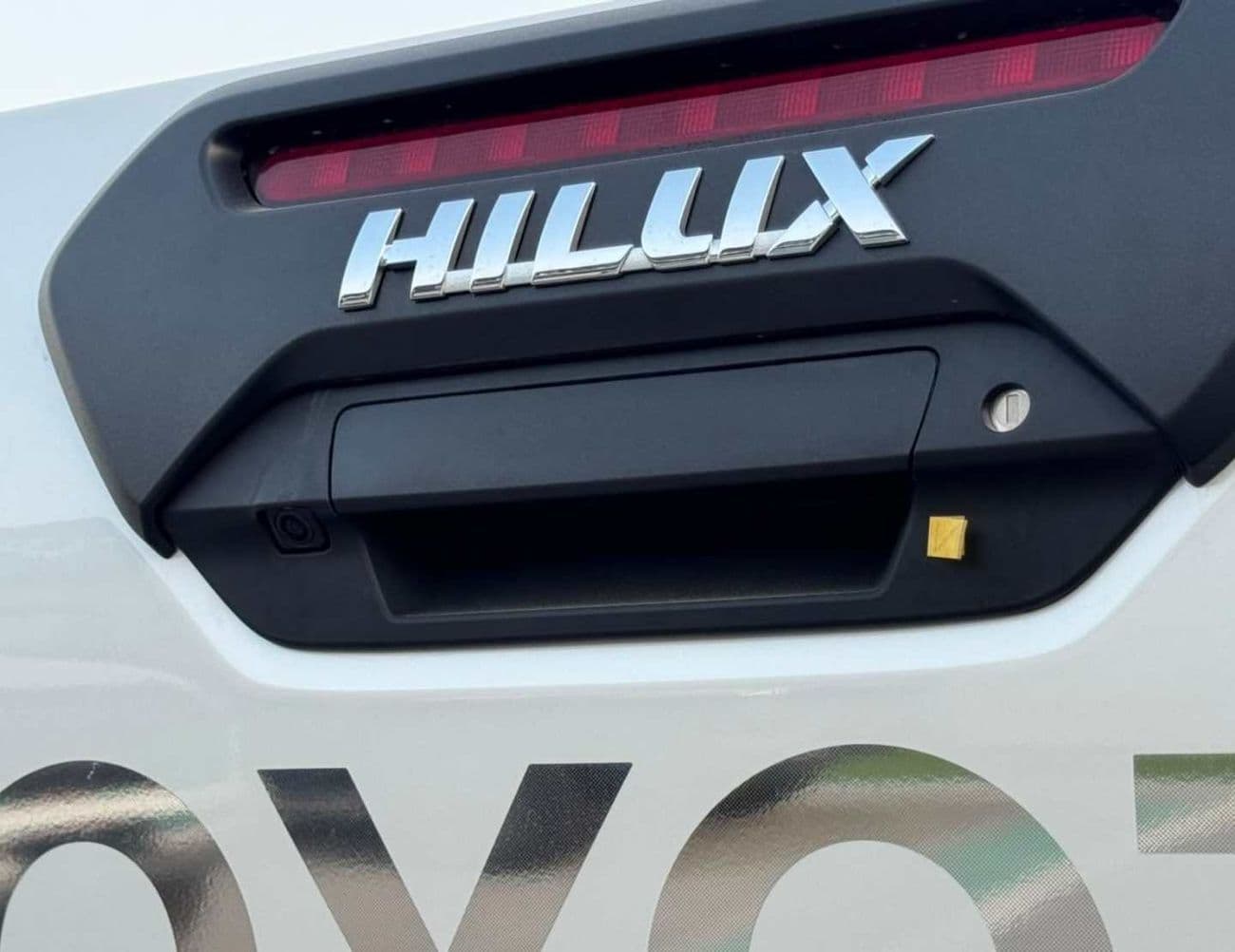 2026 Toyota Hilux ADVENTURE thumbnail 8