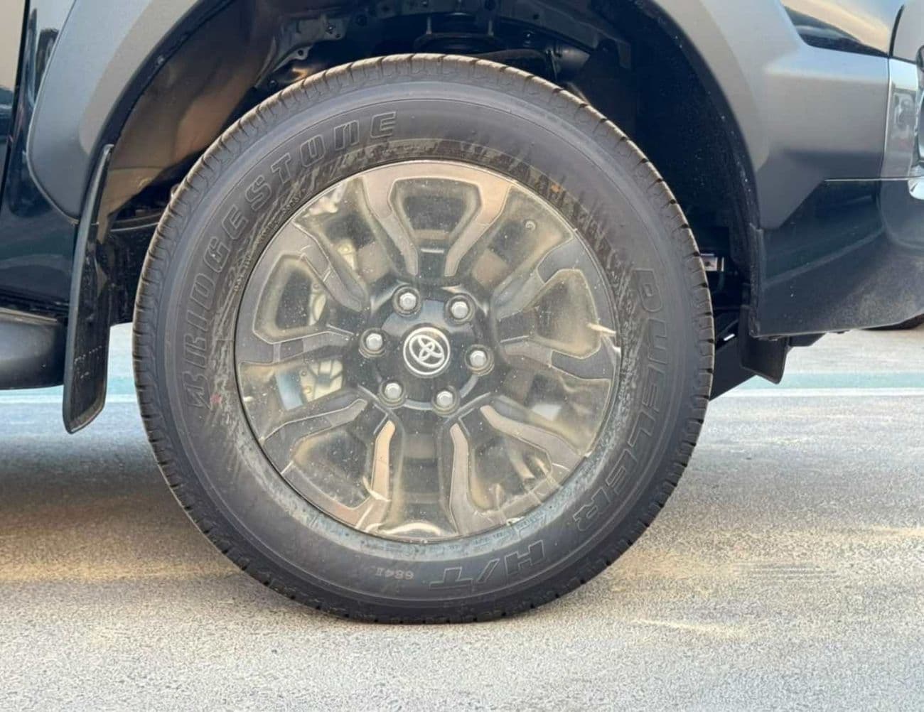 2026 Toyota Hilux ADVENTURE thumbnail 10