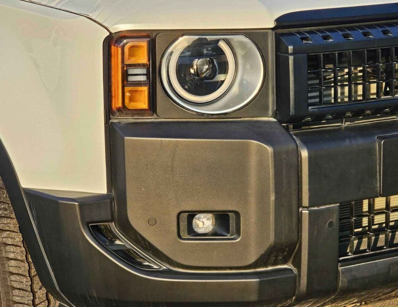 2025 Toyota Prado TXR thumbnail 8